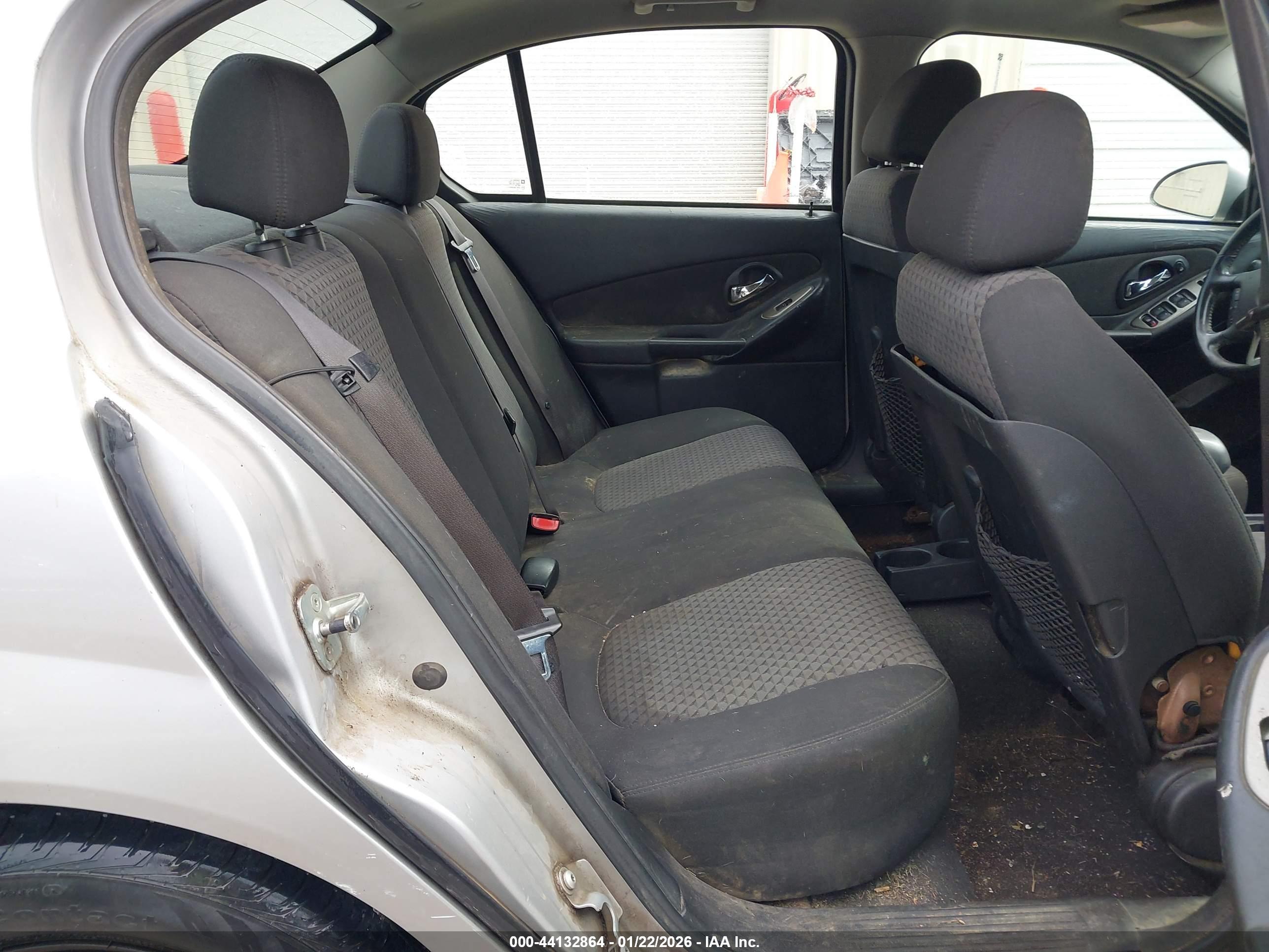 CHEVROLET MALIBU image 8