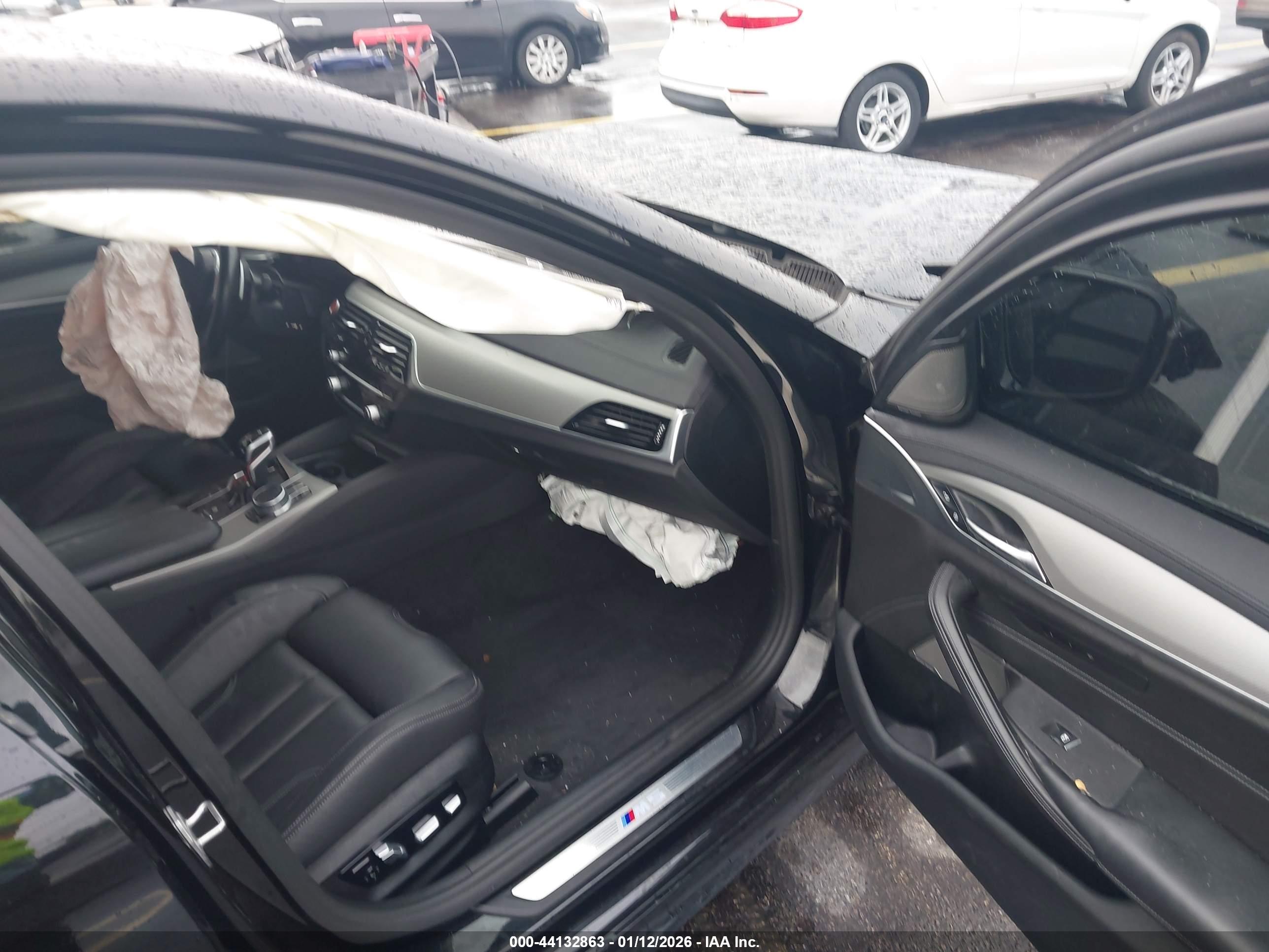 BMW M5 image 5