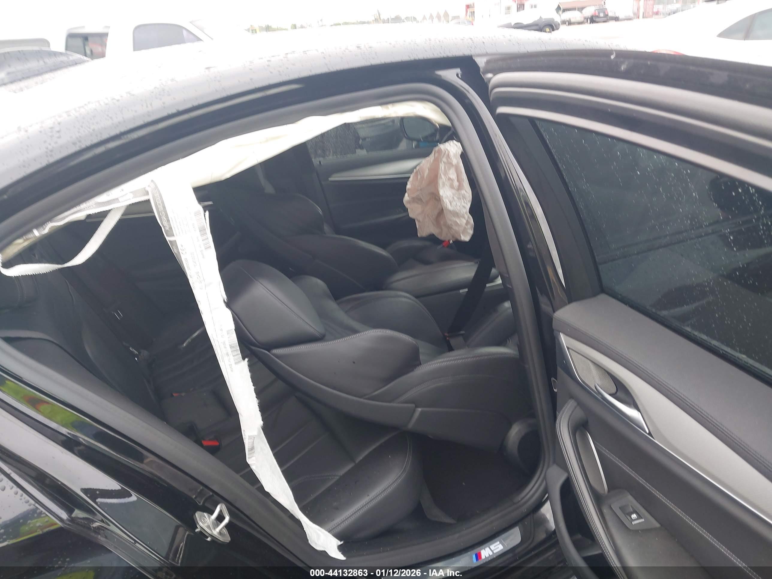 BMW M5 image 8