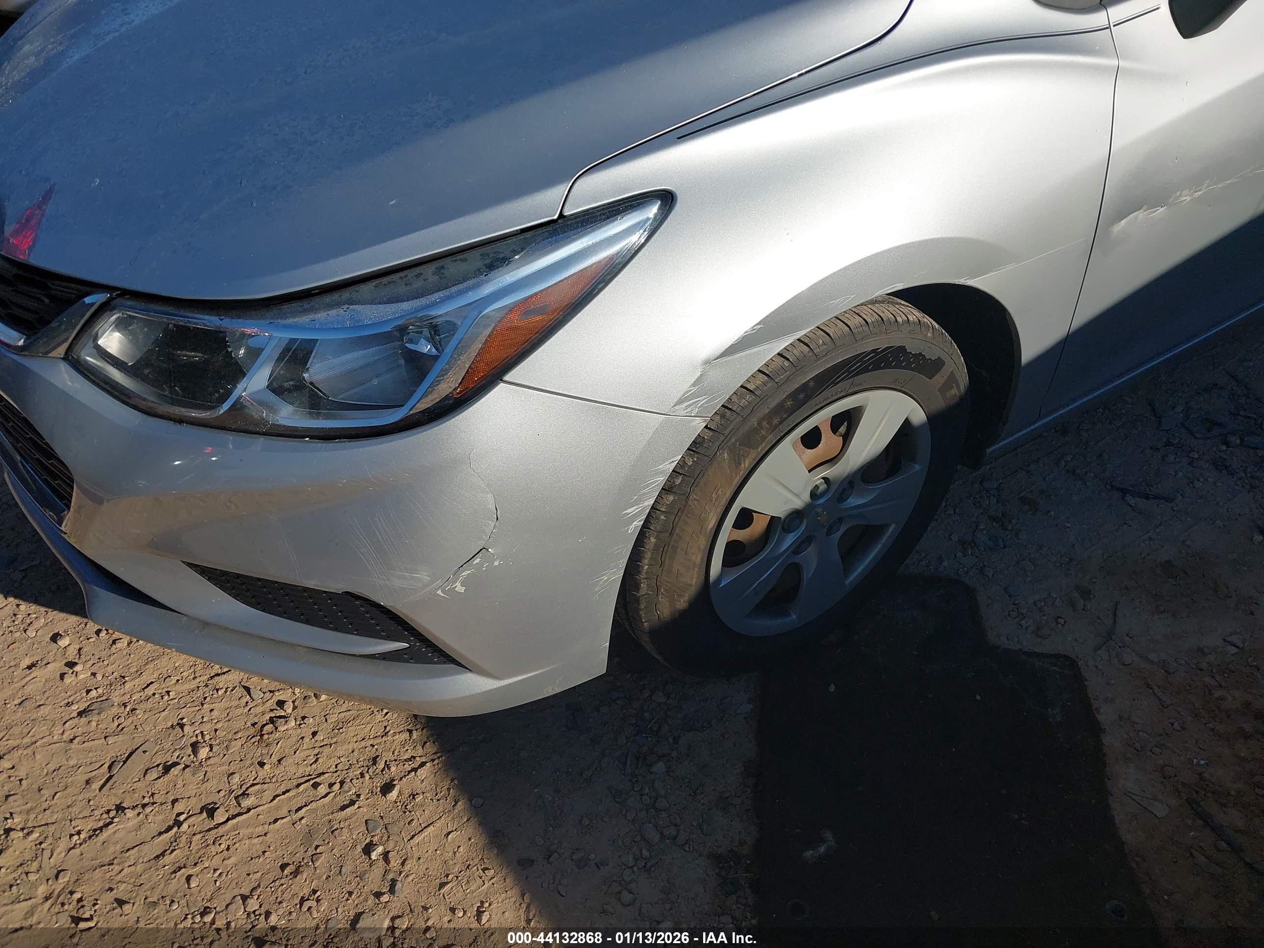 CHEVROLET CRUZE image 6