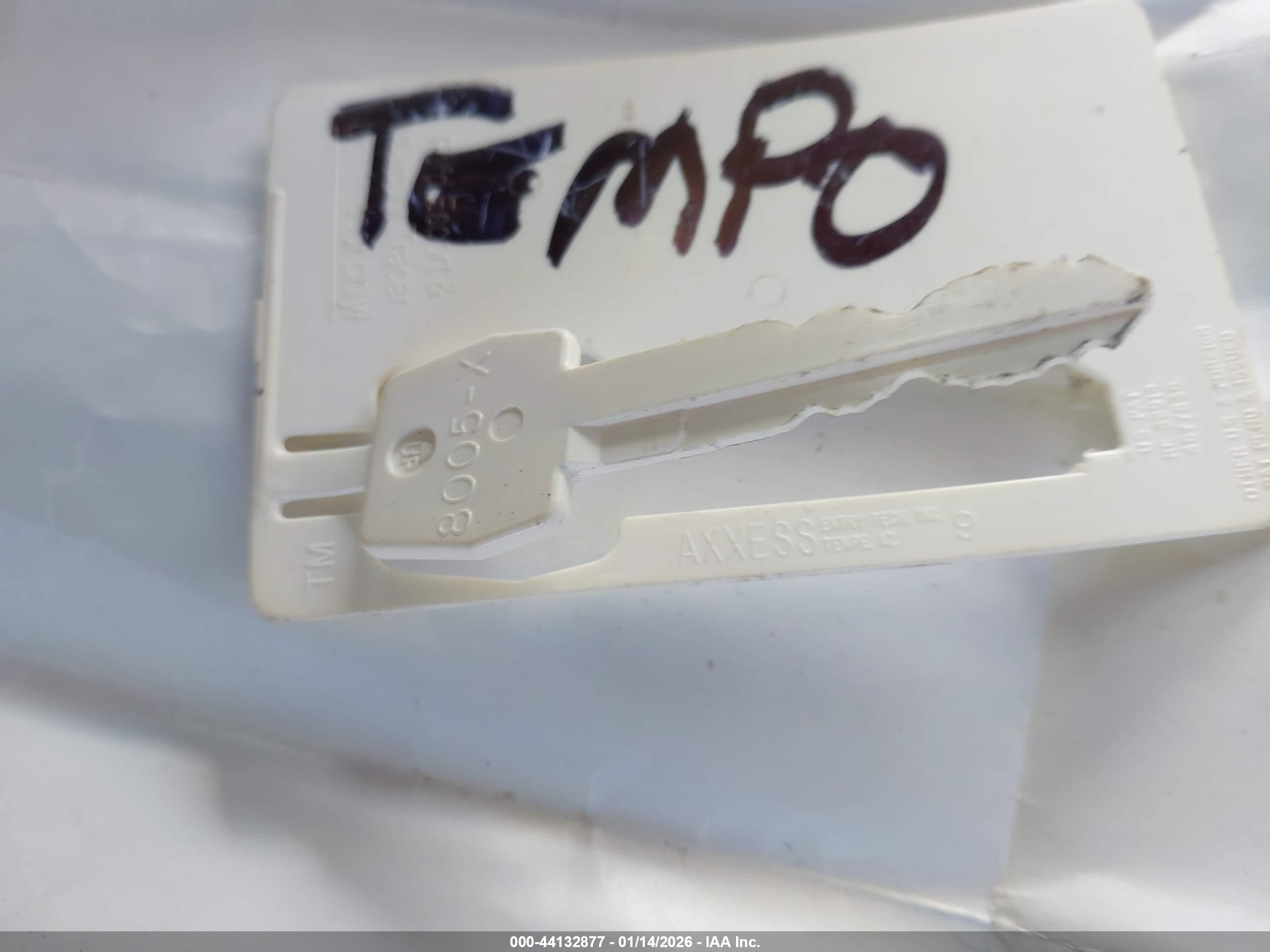 FORD TEMPO image 11