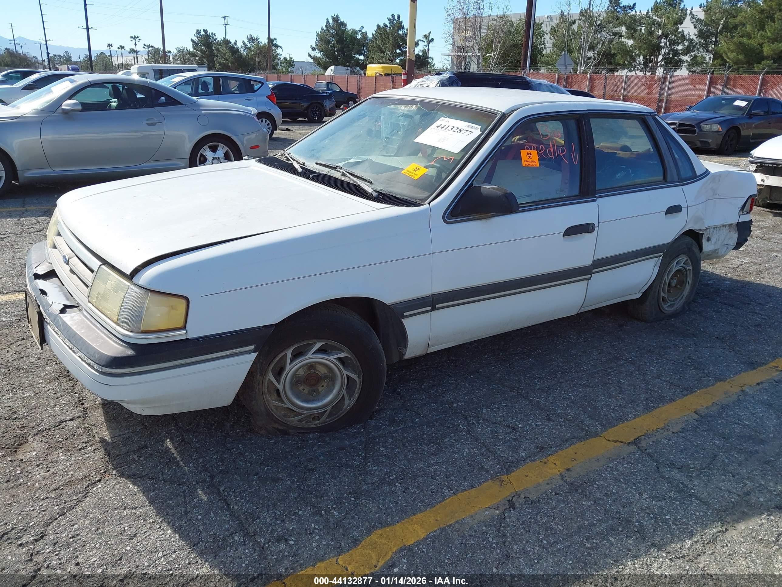 FORD TEMPO image 2