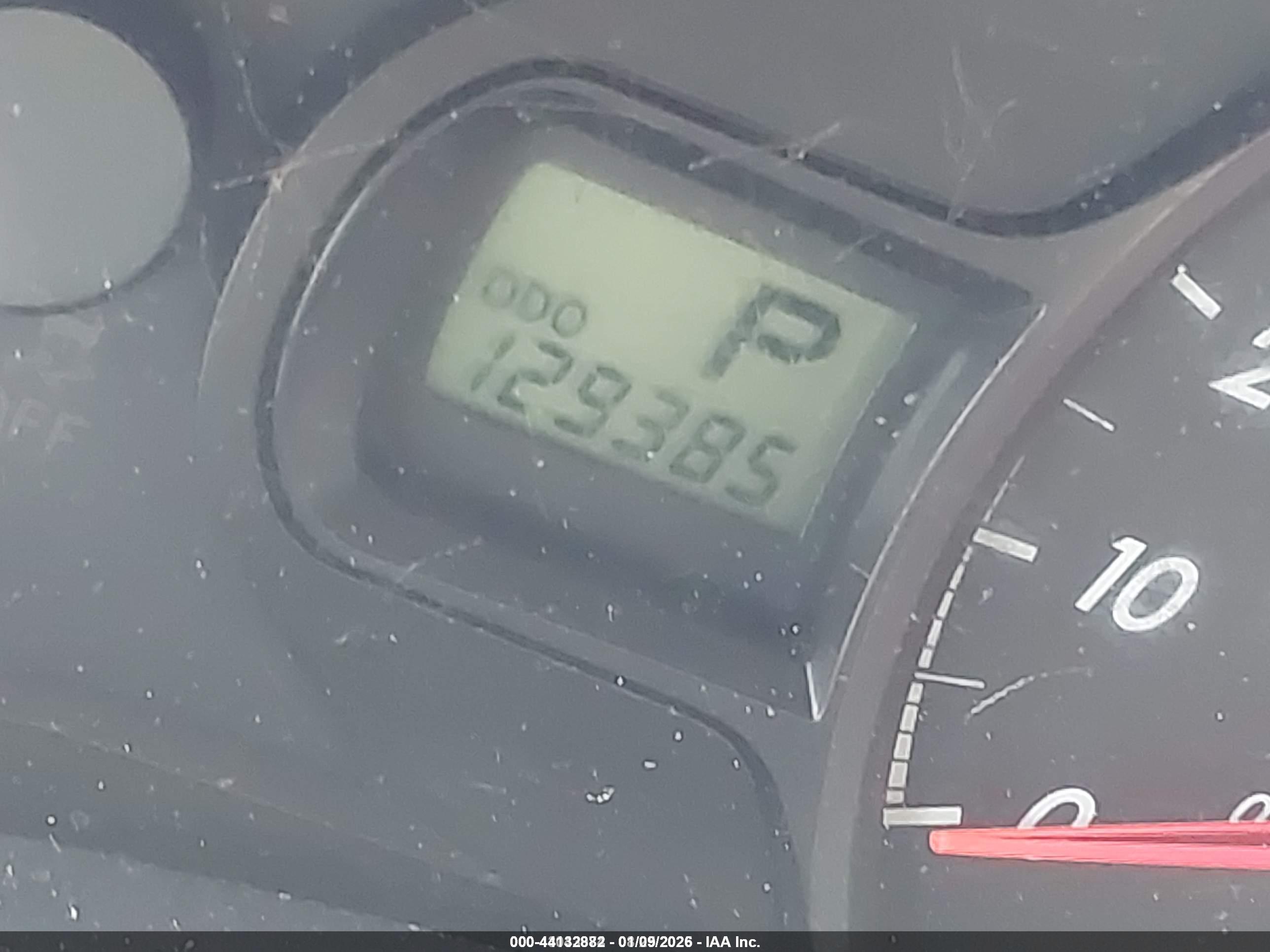 TOYOTA SIENNA image 7