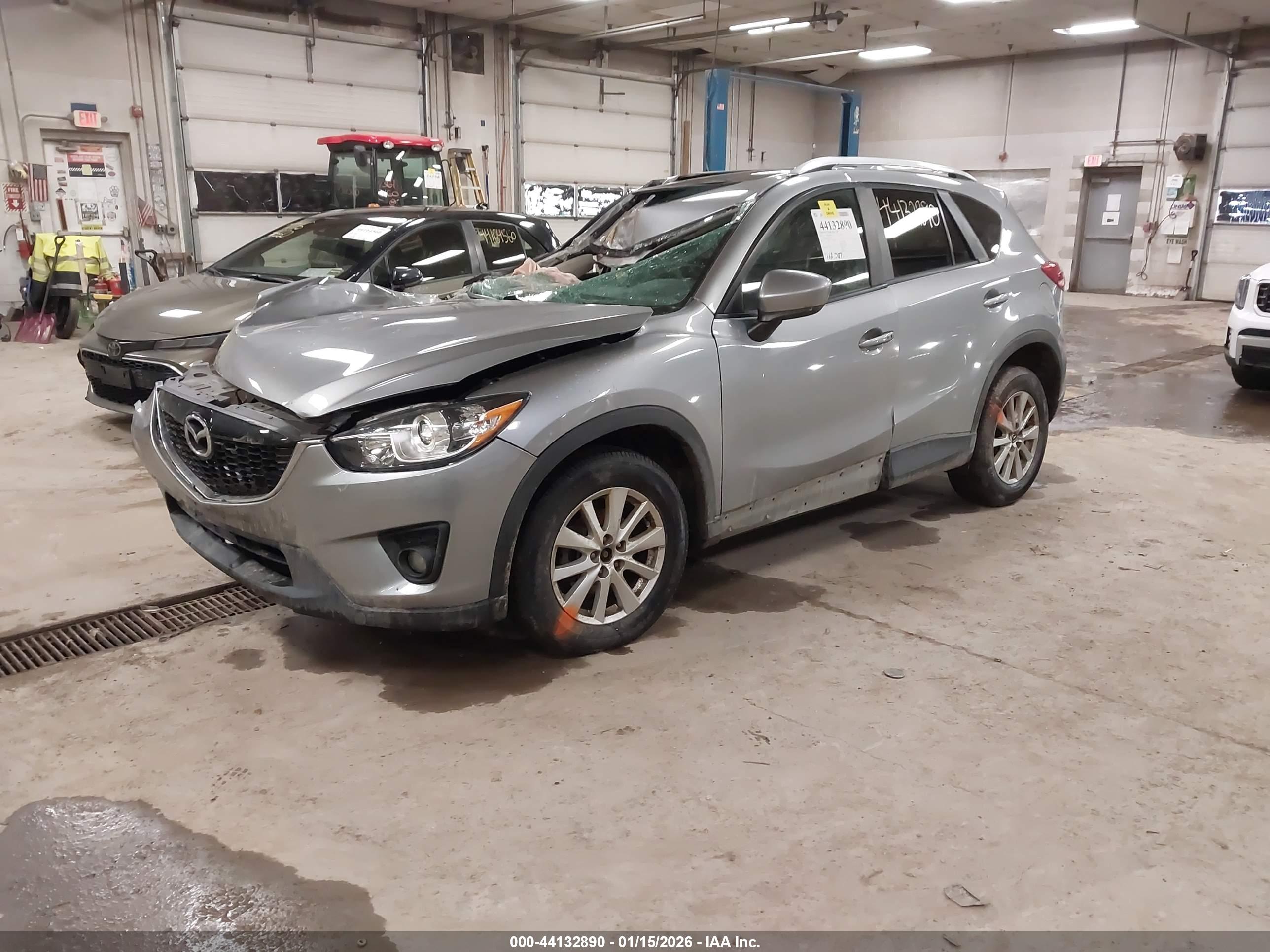 MAZDA CX-5 image 2