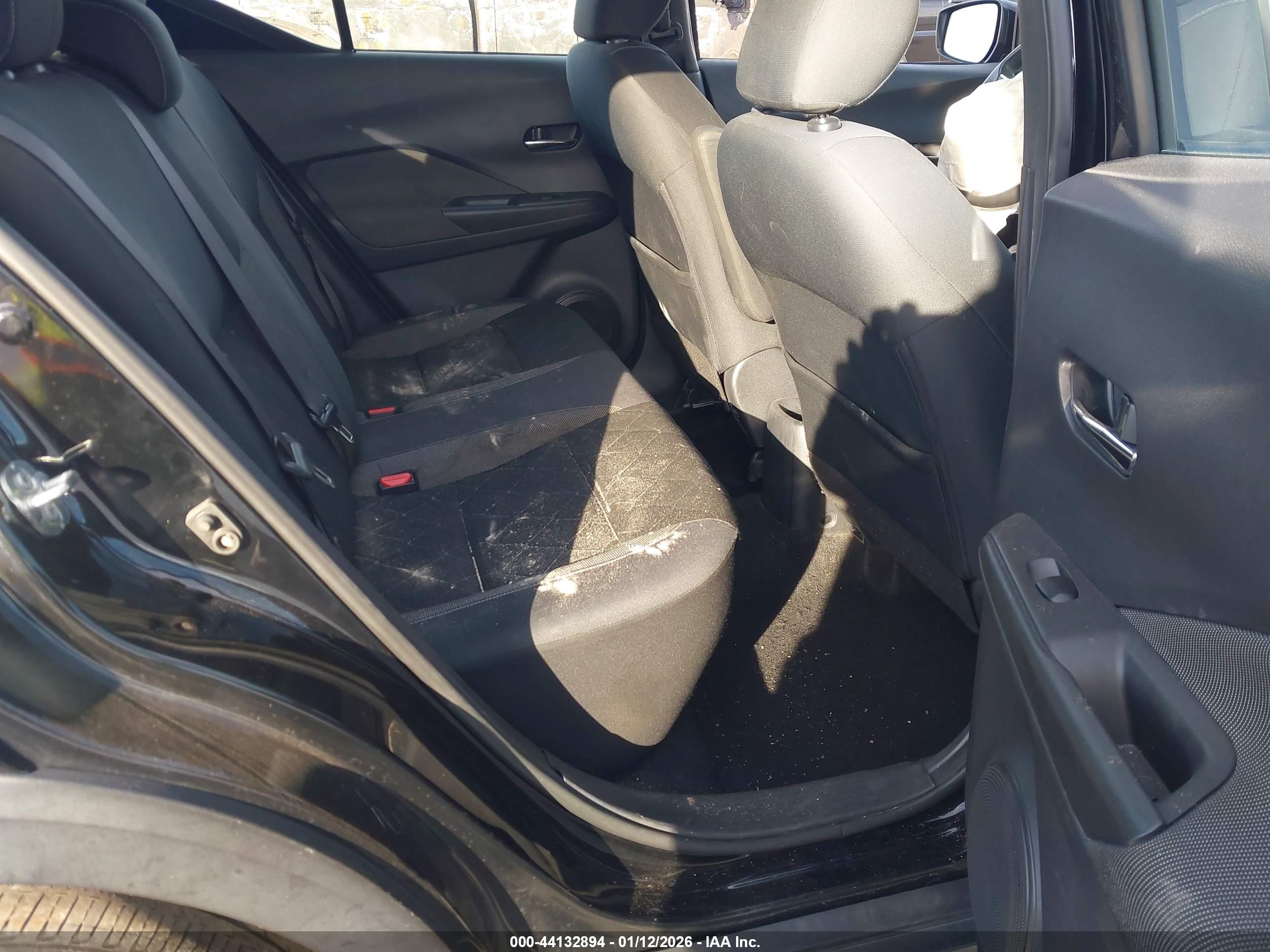 NISSAN KICKS image 8