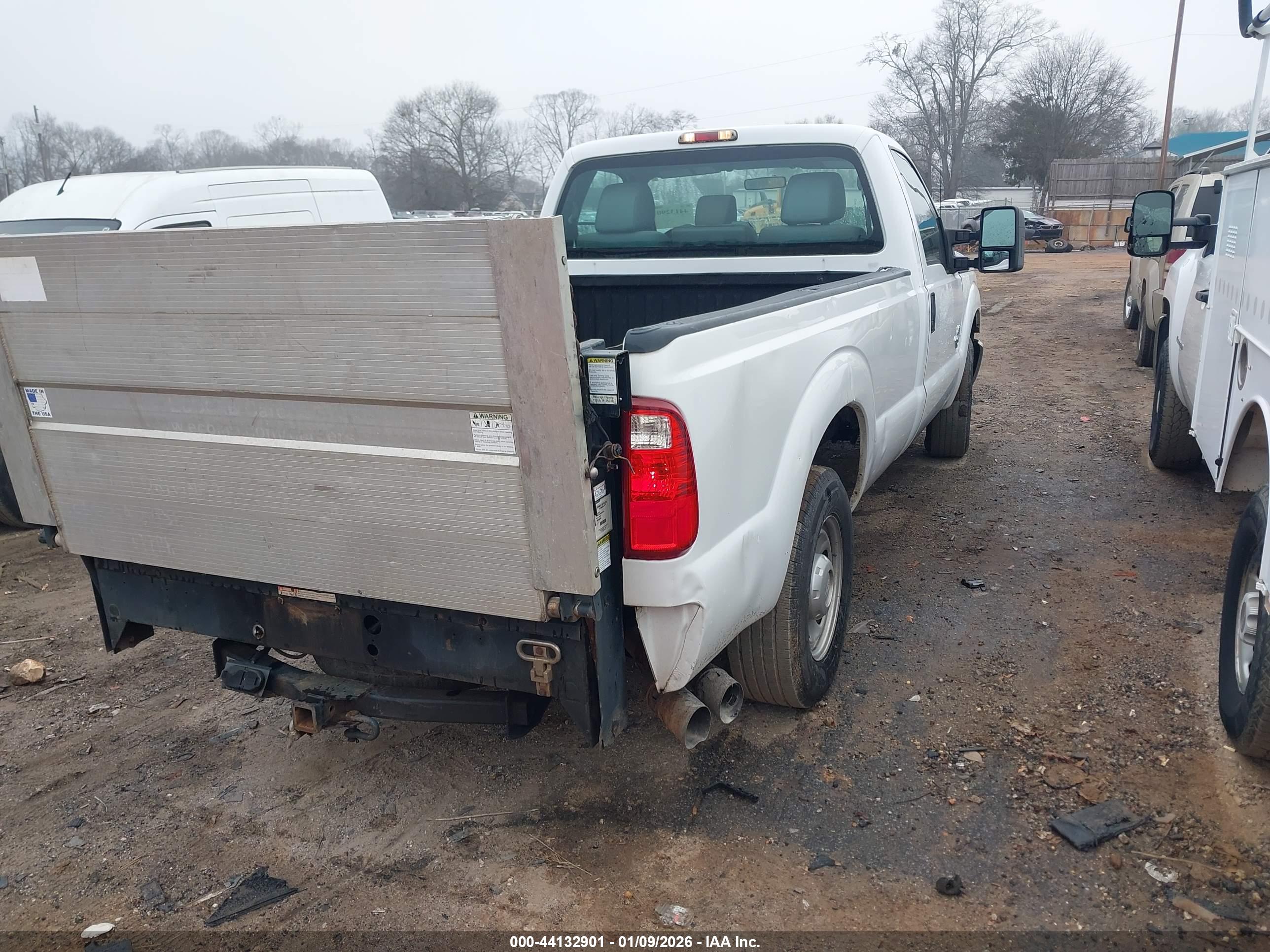FORD F-250 image 4