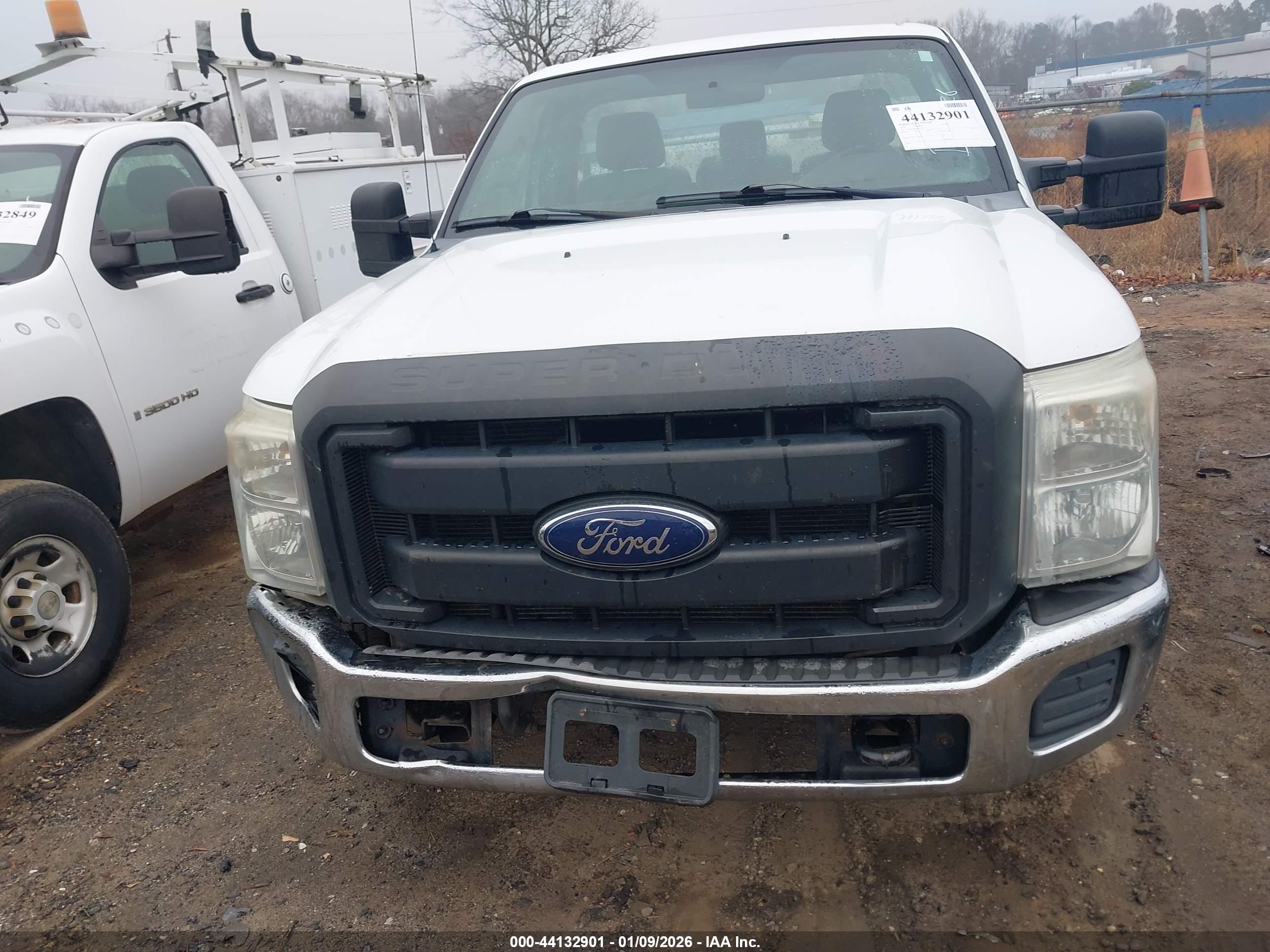 FORD F-250 image 6