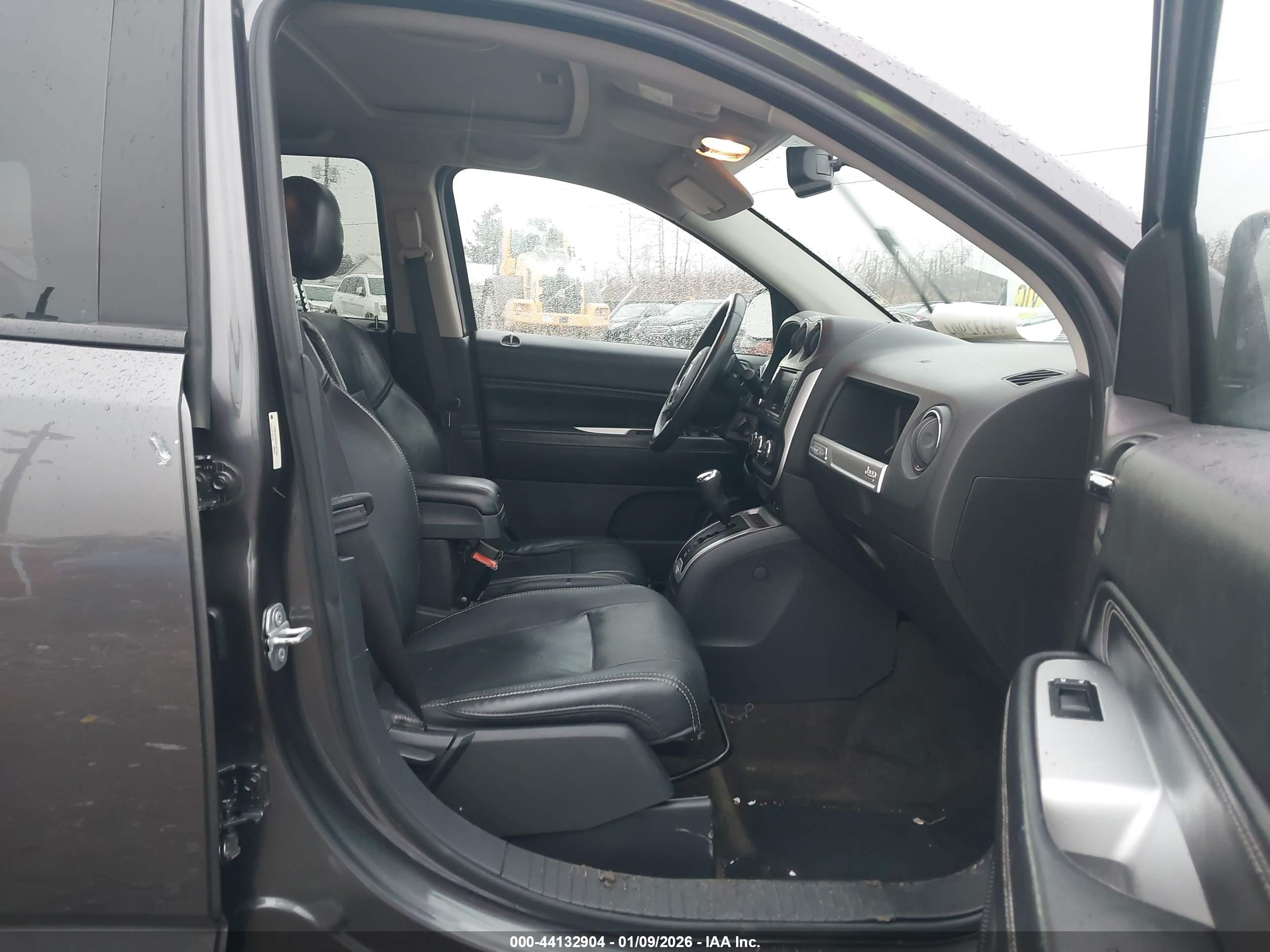 JEEP COMPASS image 5