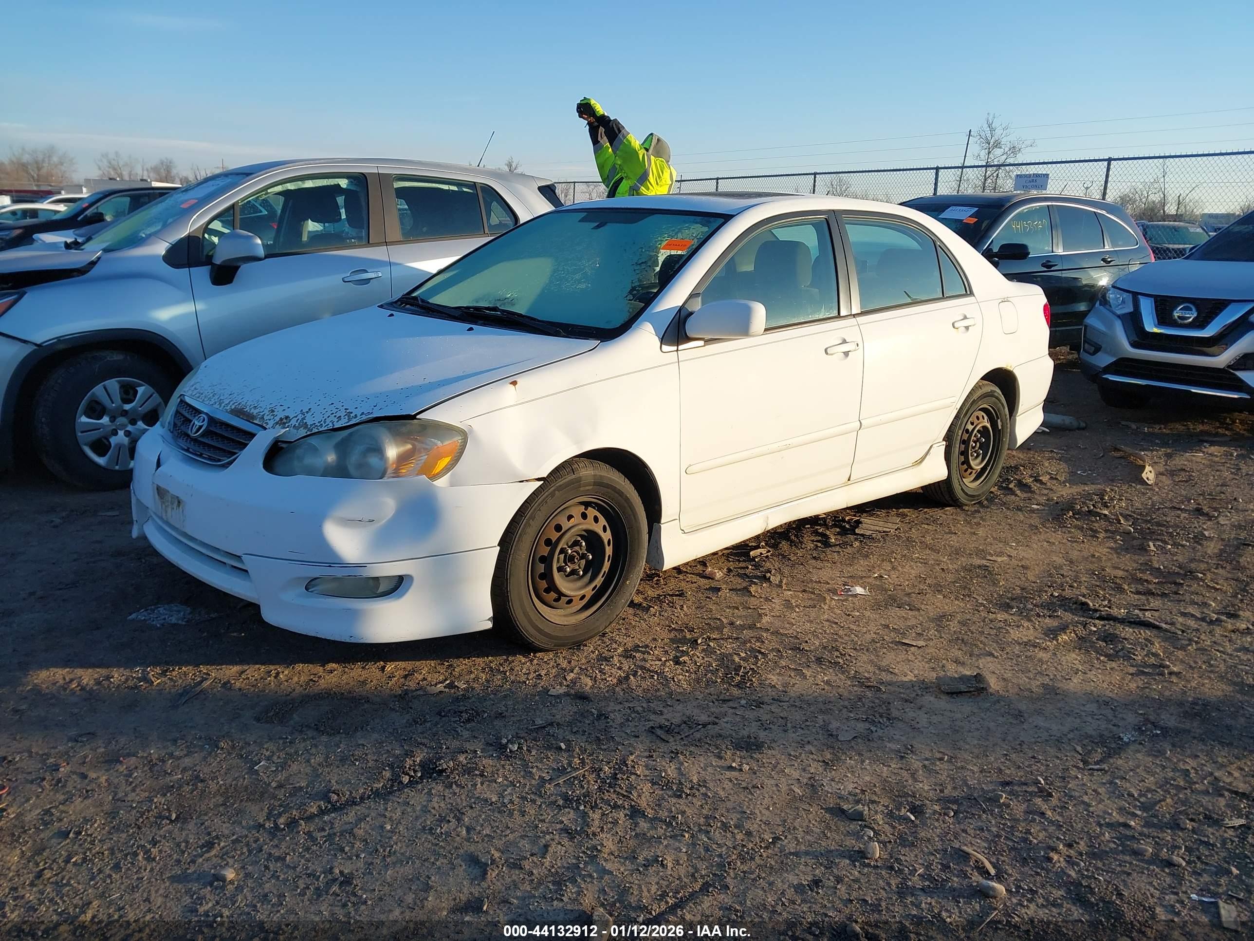 TOYOTA COROLLA image 2