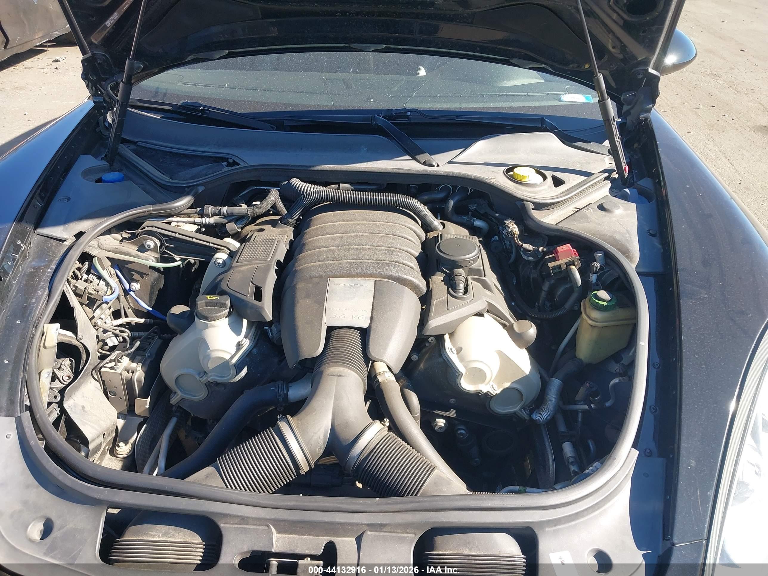 PORSCHE PANAMERA image 10