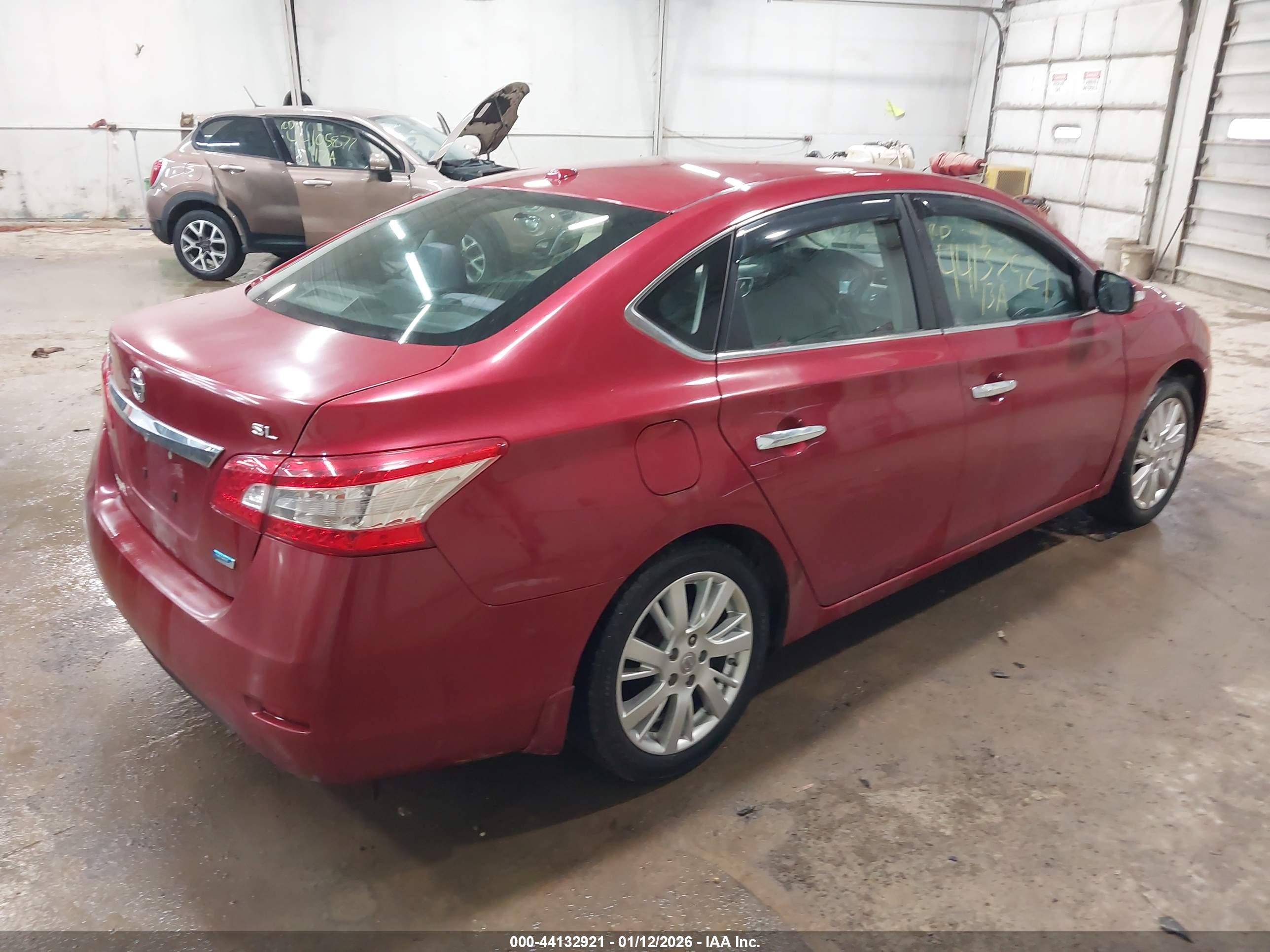 NISSAN SENTRA image 4