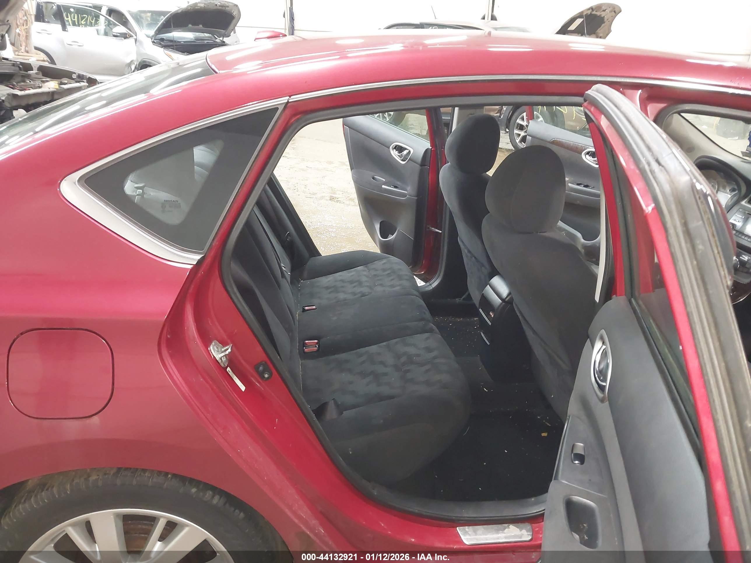 NISSAN SENTRA image 8