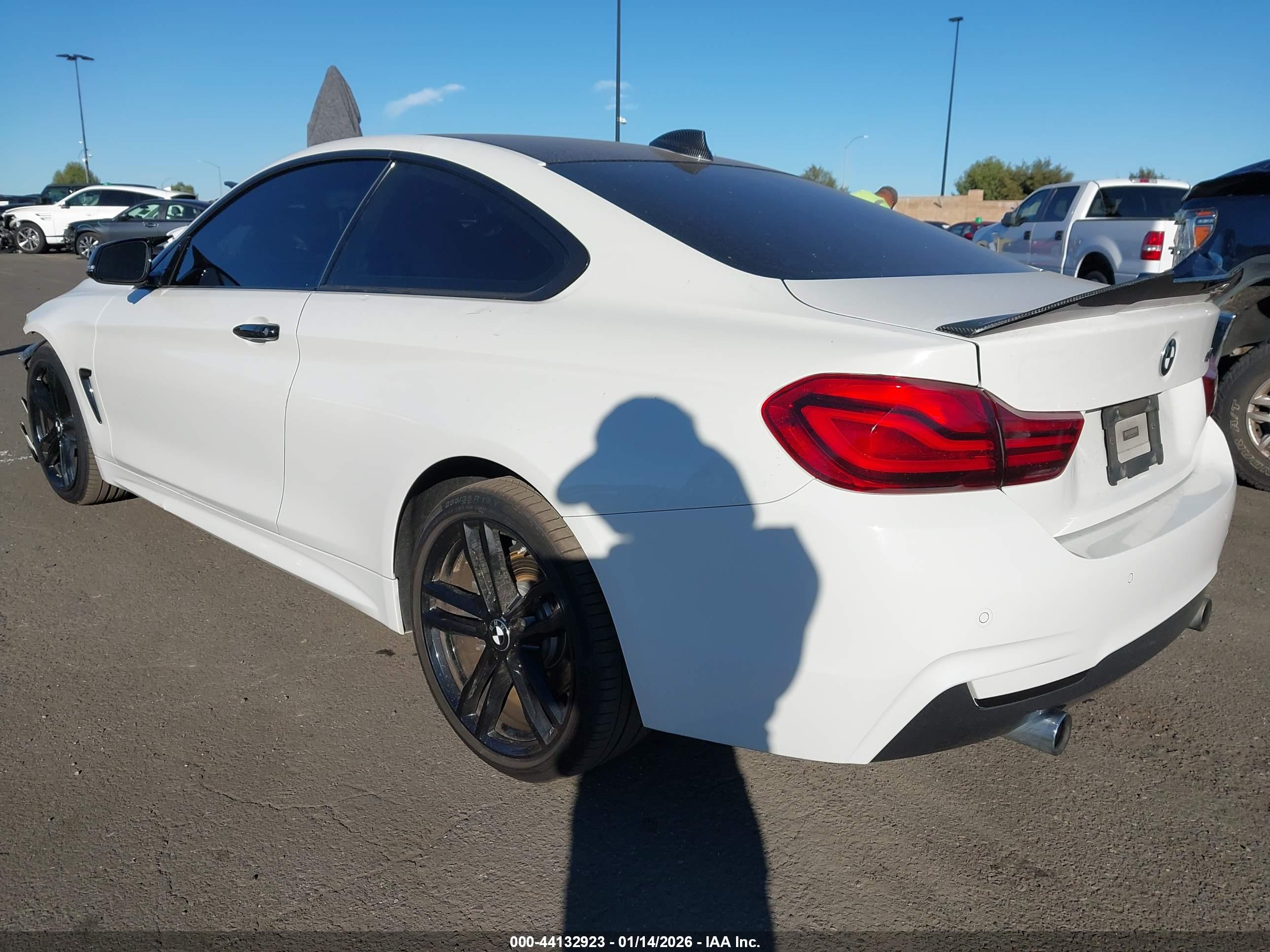 BMW 440I image 3