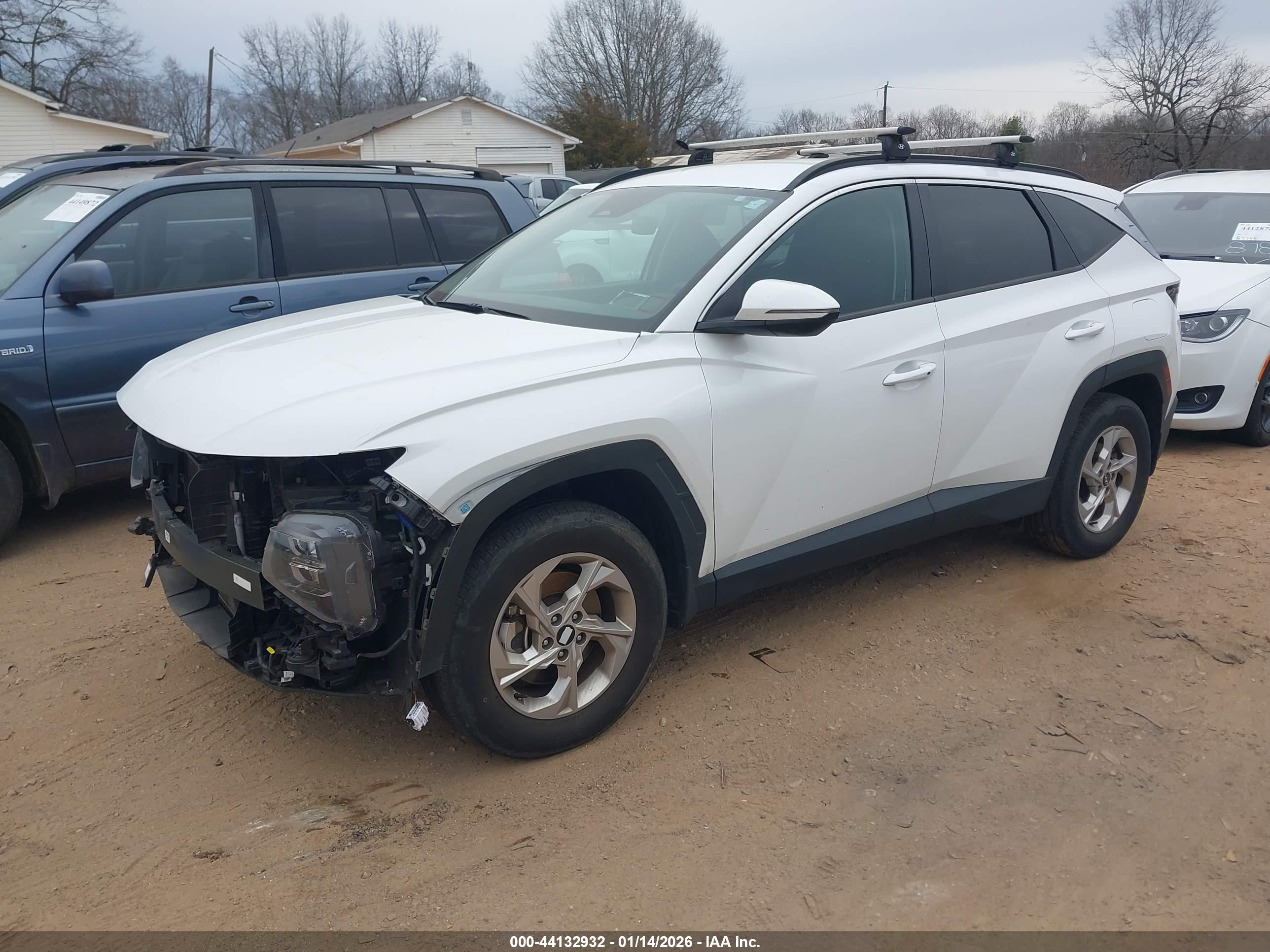 HYUNDAI TUCSON image 2