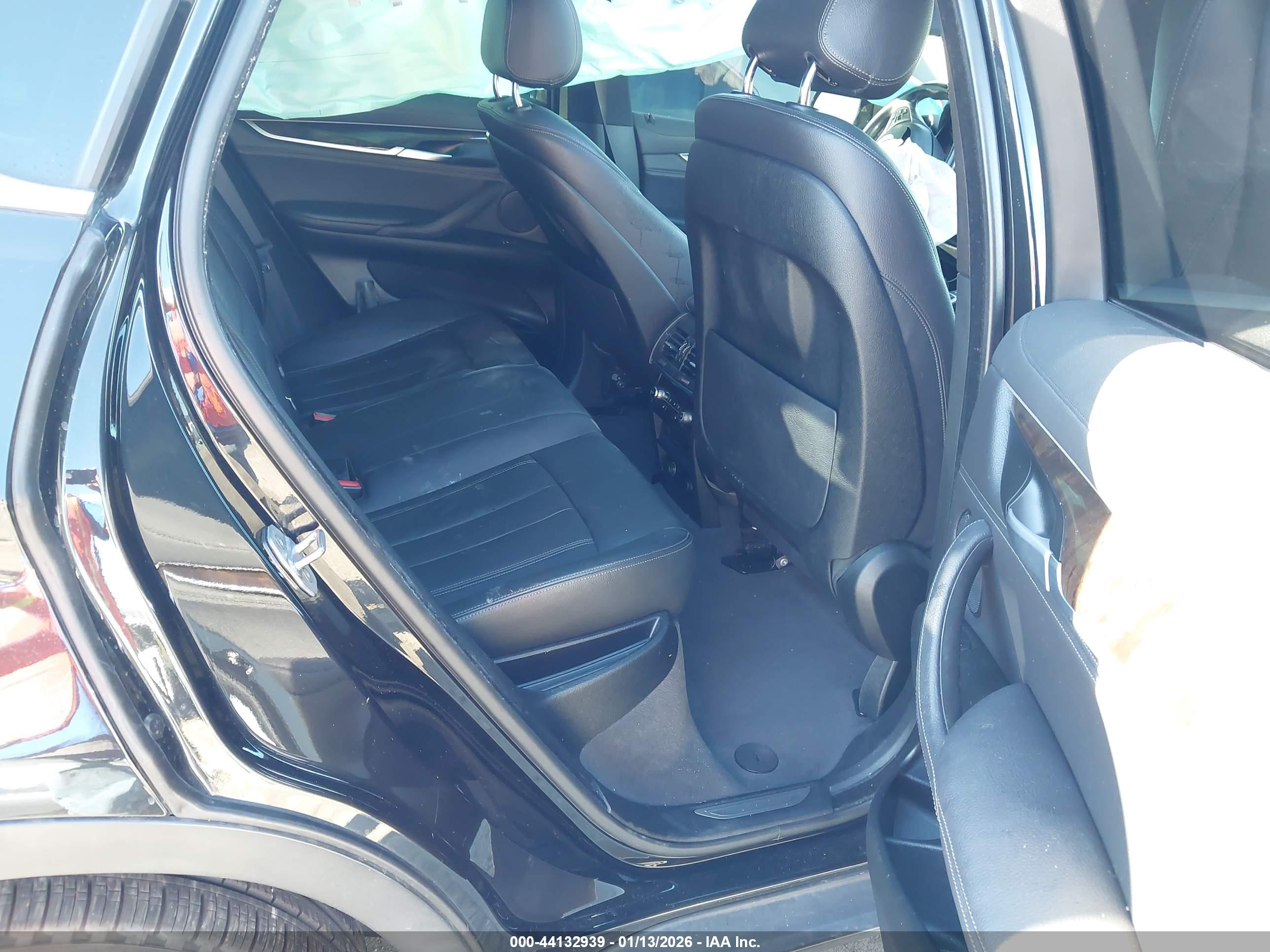 BMW X6 image 8