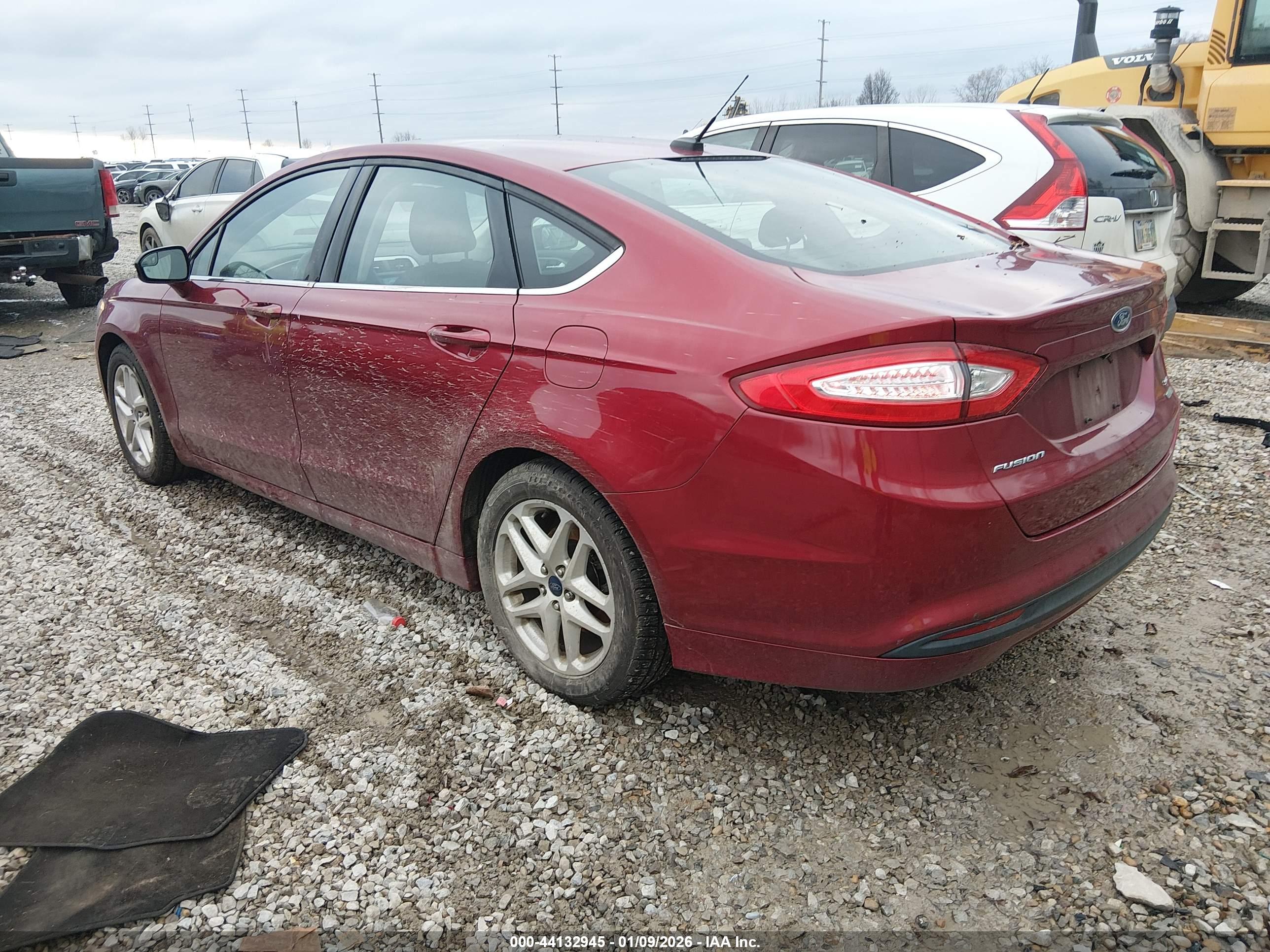 FORD FUSION image 3