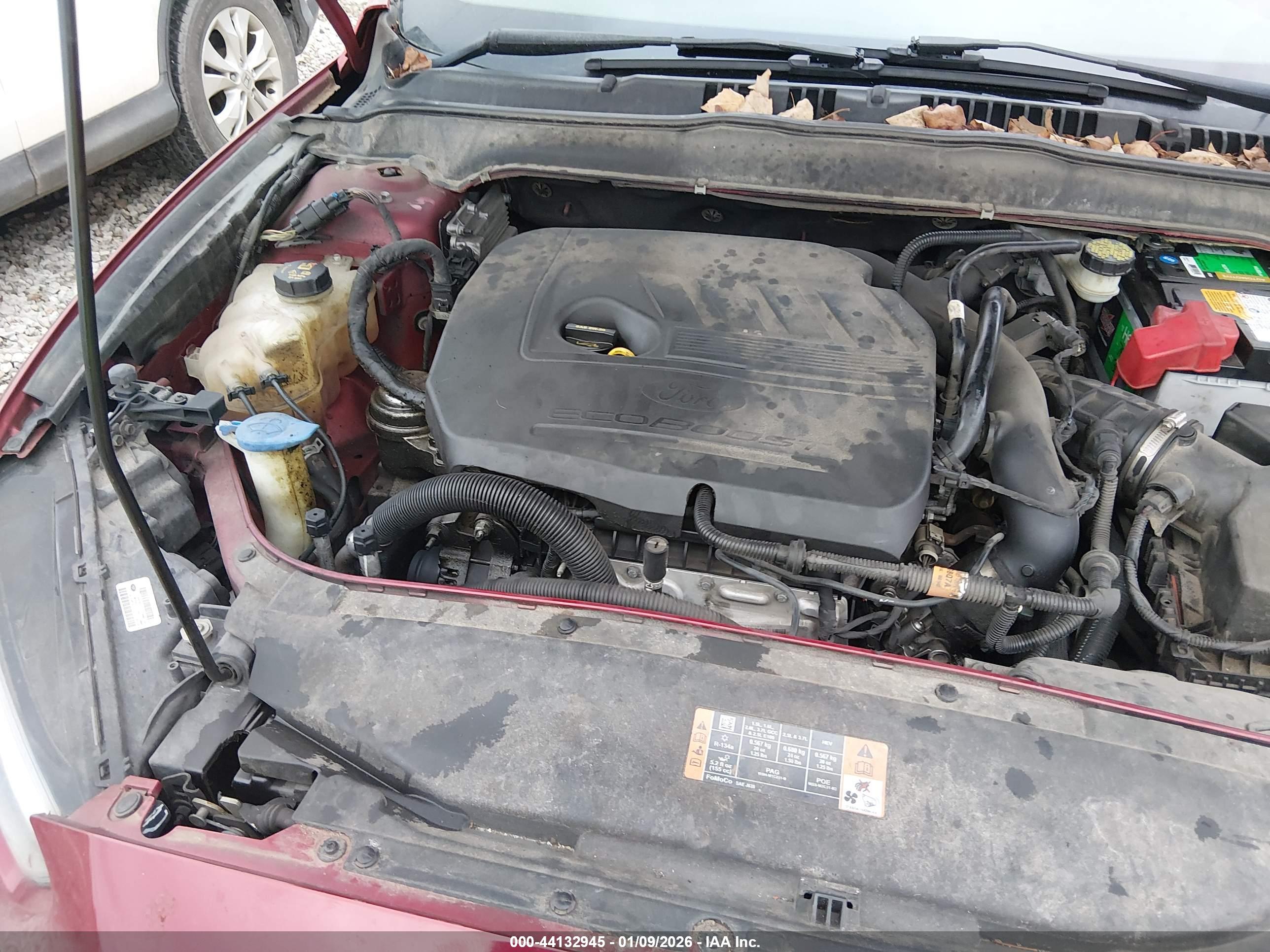 FORD FUSION image 6