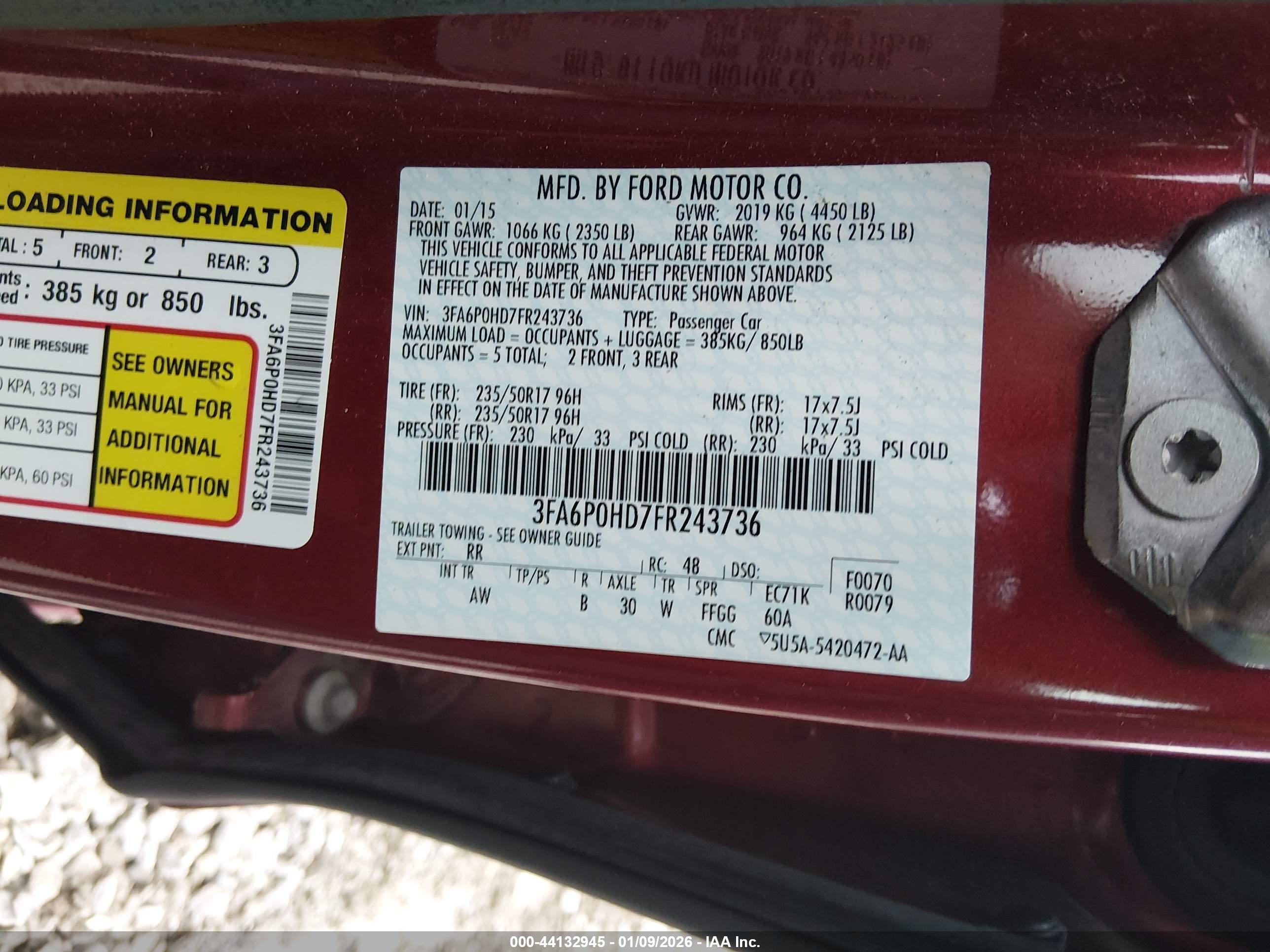 FORD FUSION image 9