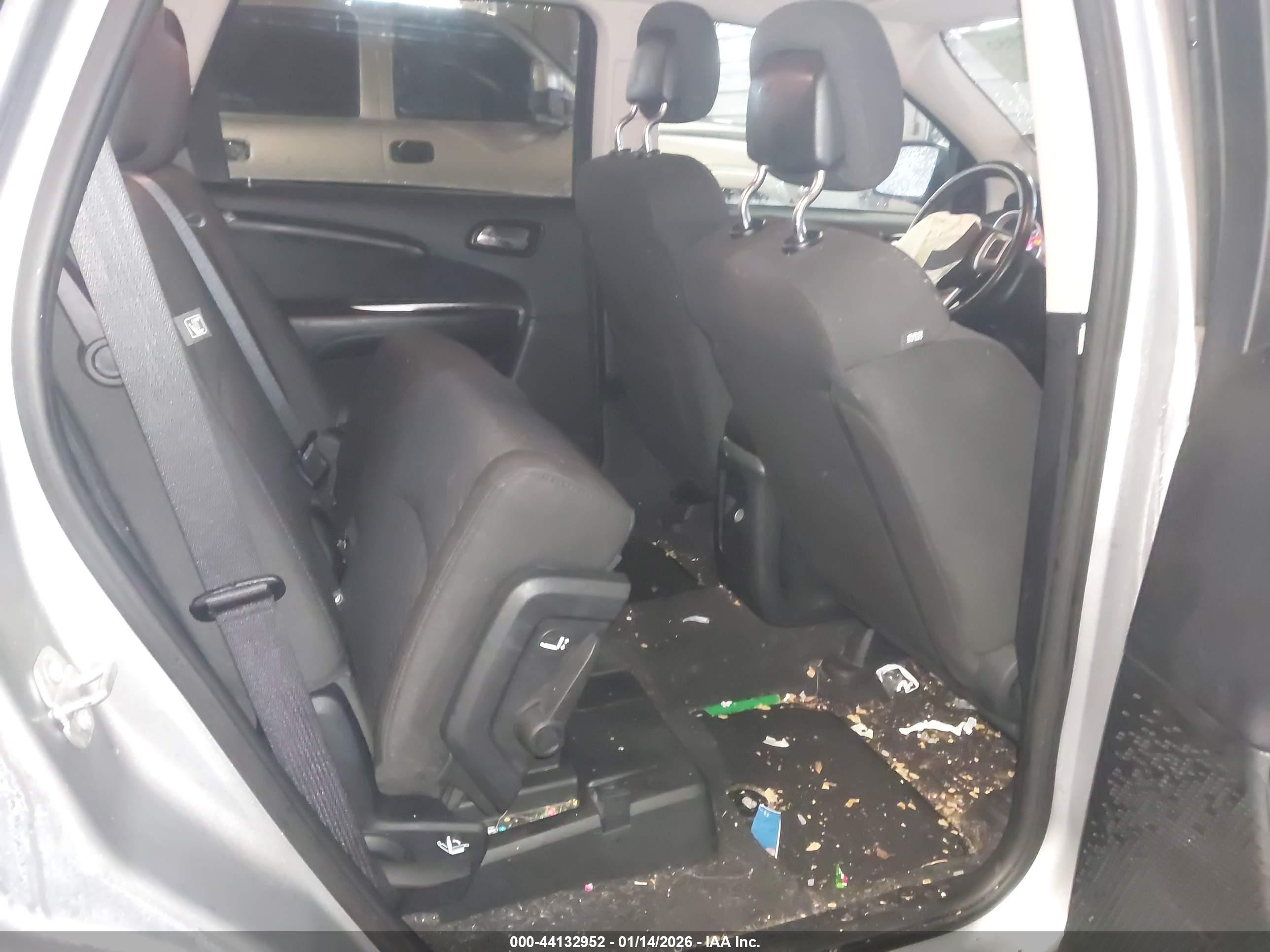 DODGE JOURNEY image 8