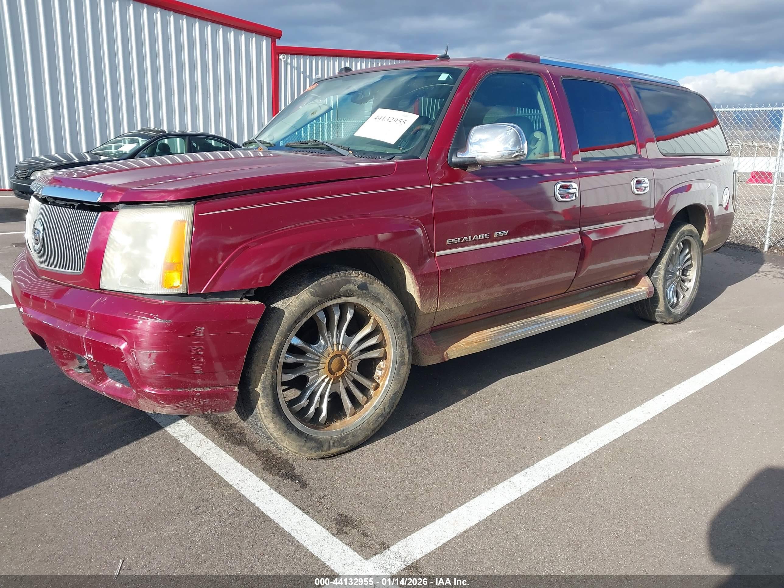 CADILLAC ESCALADE image 2