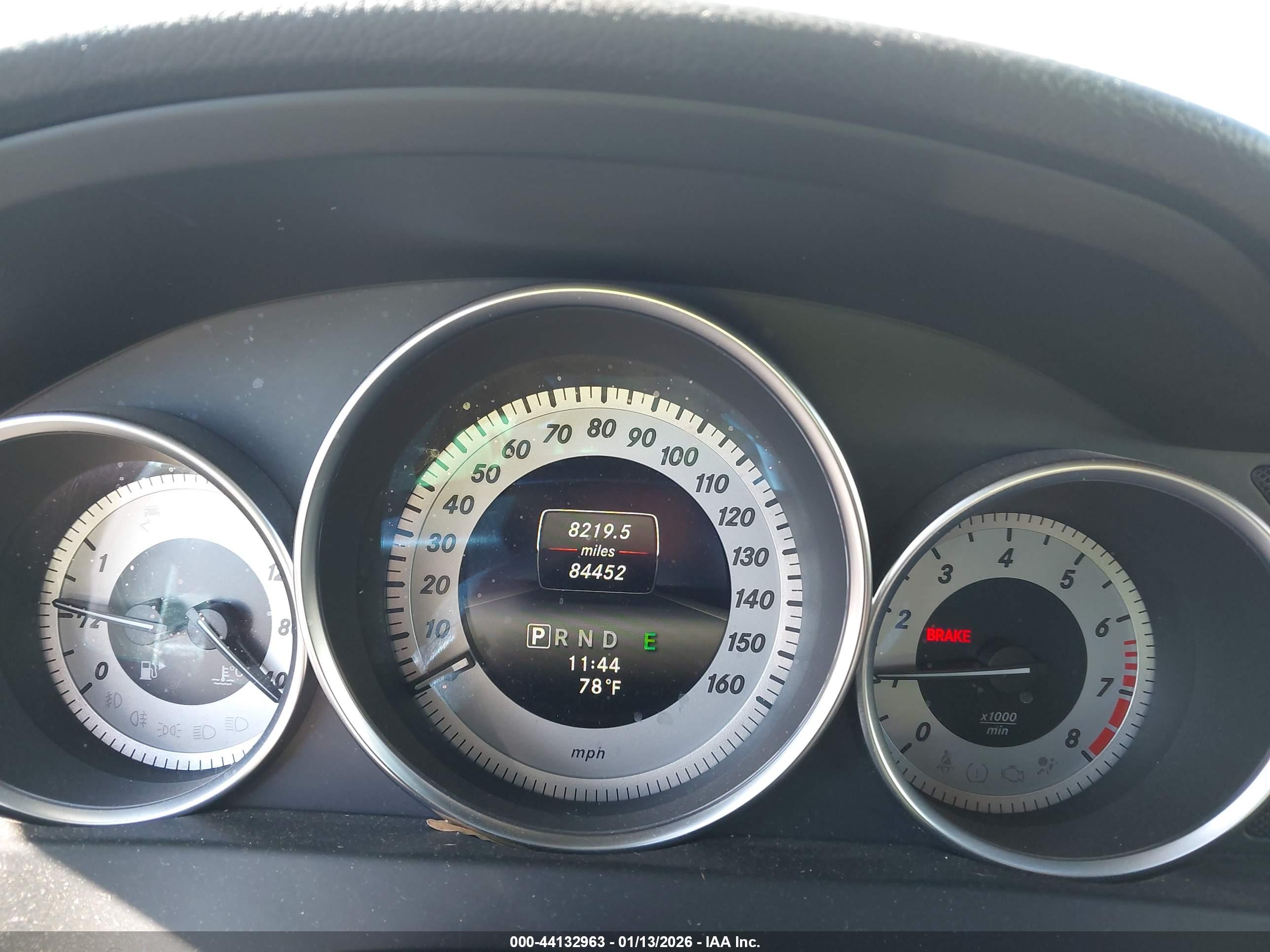 MERCEDES-BENZ C-CLASS image 7