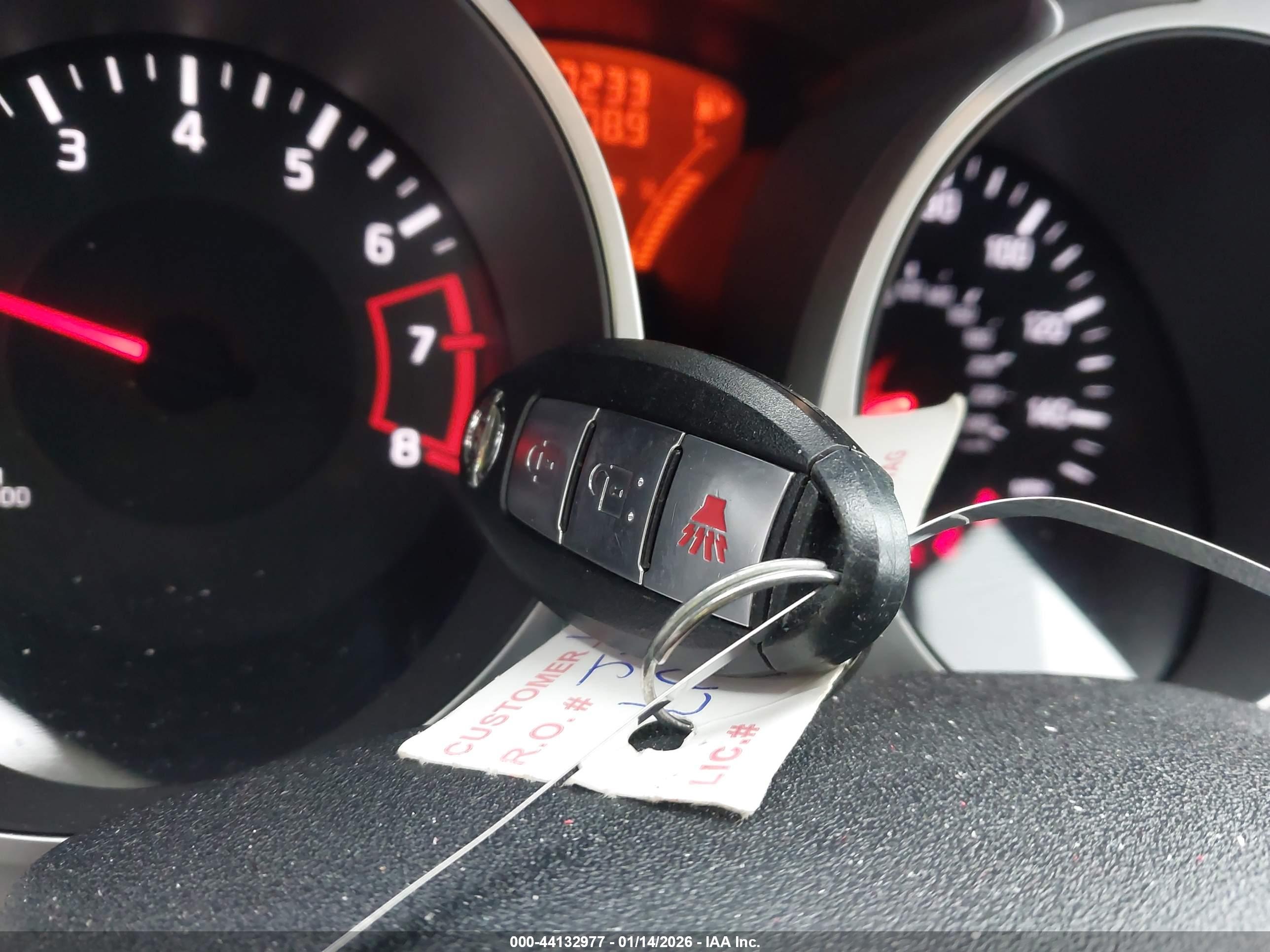 NISSAN JUKE image 11