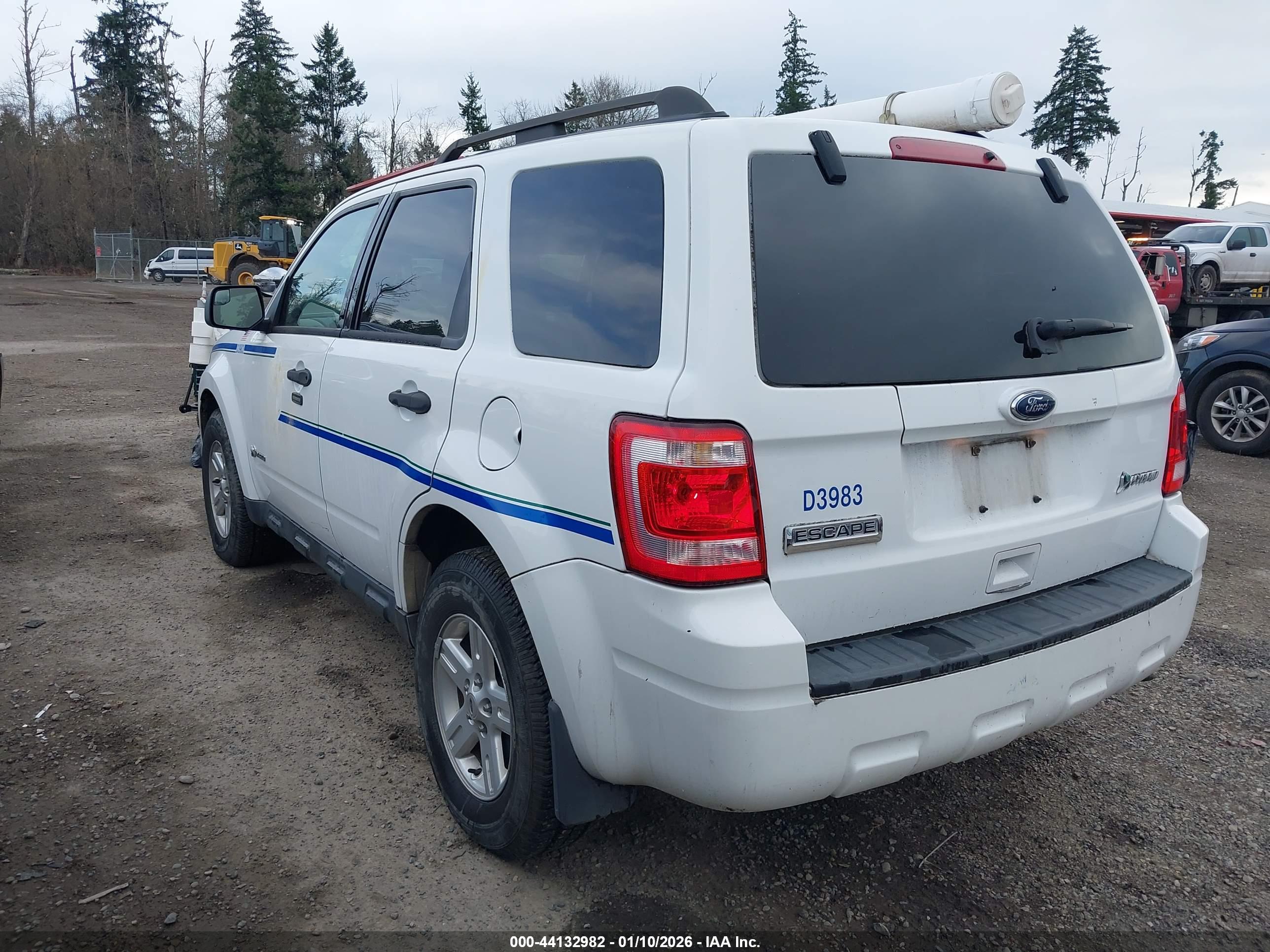 FORD ESCAPE image 3