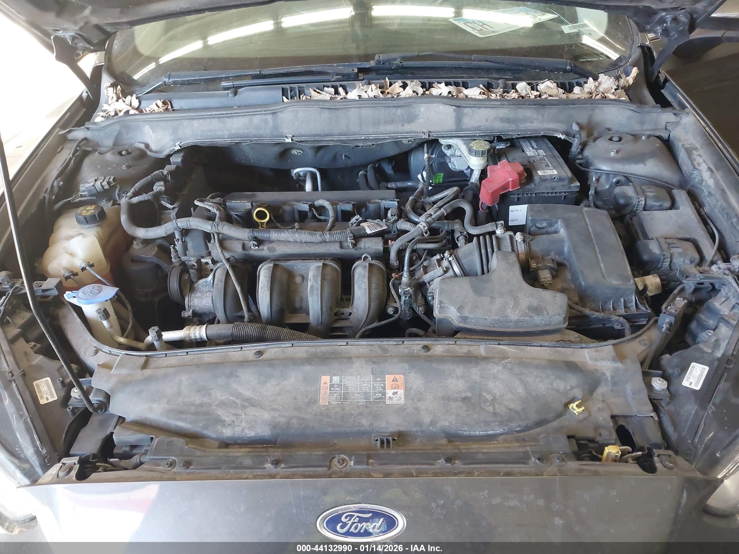 FORD FUSION image 10