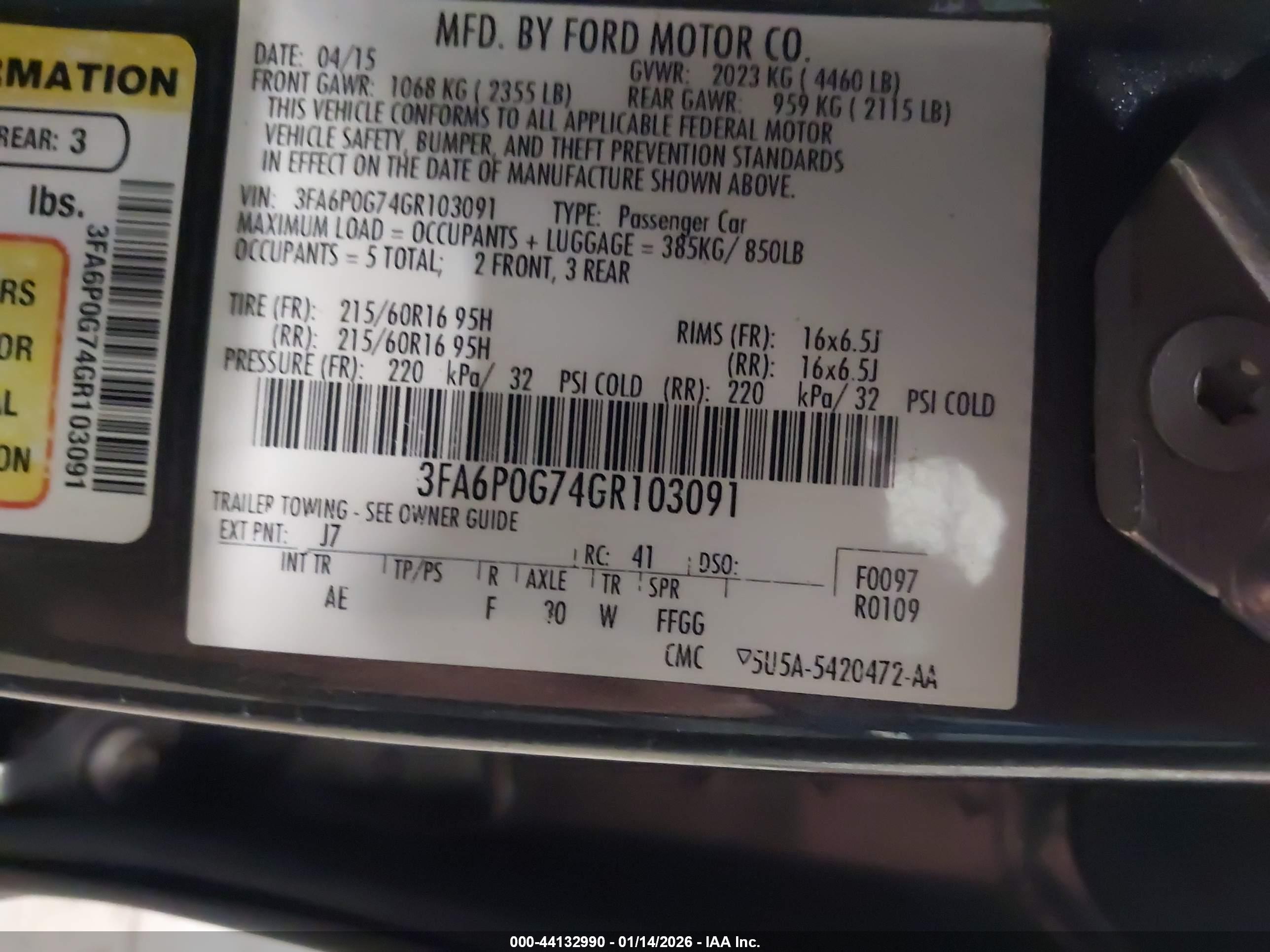 FORD FUSION image 9