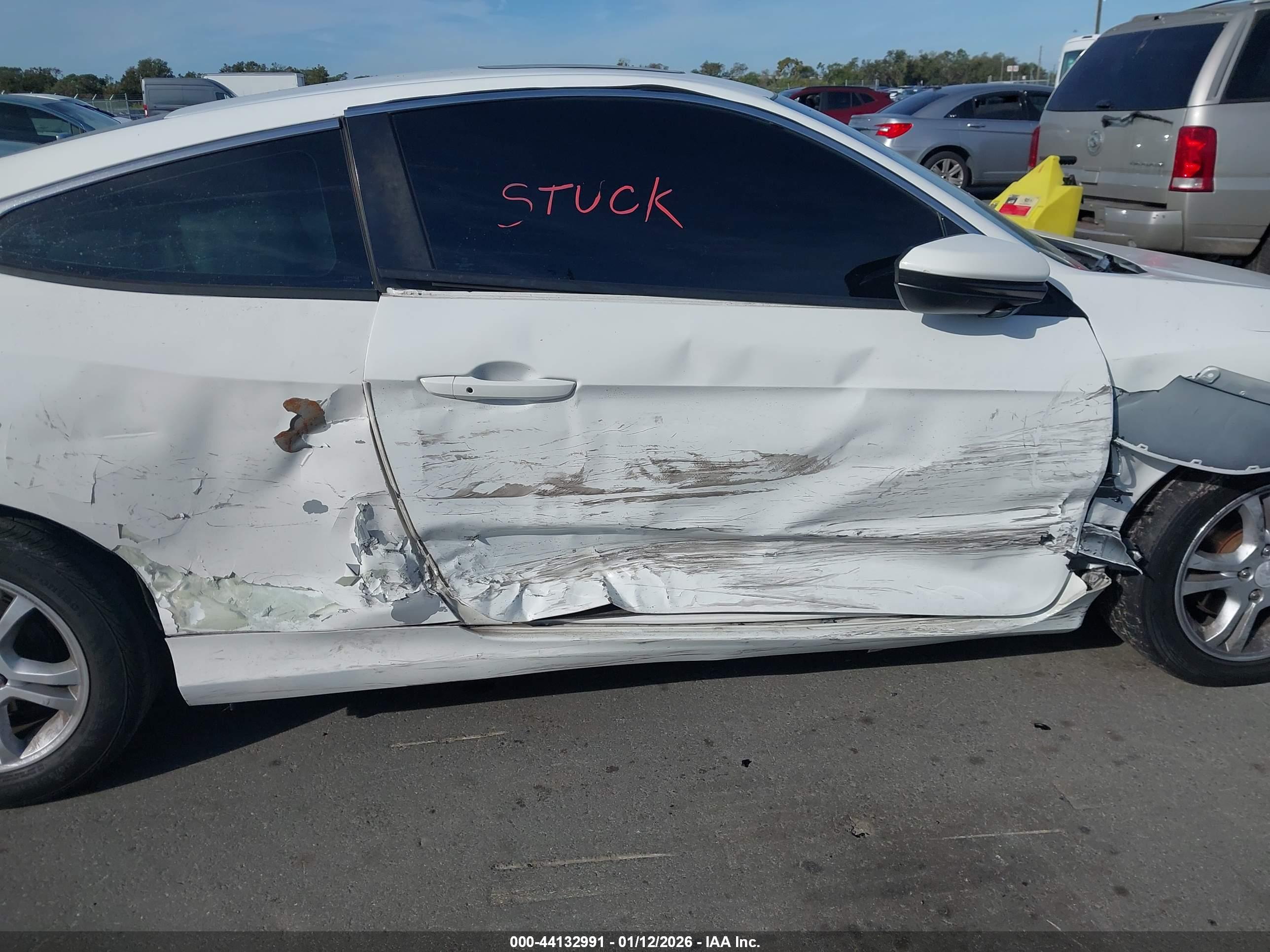 HONDA CIVIC image 6