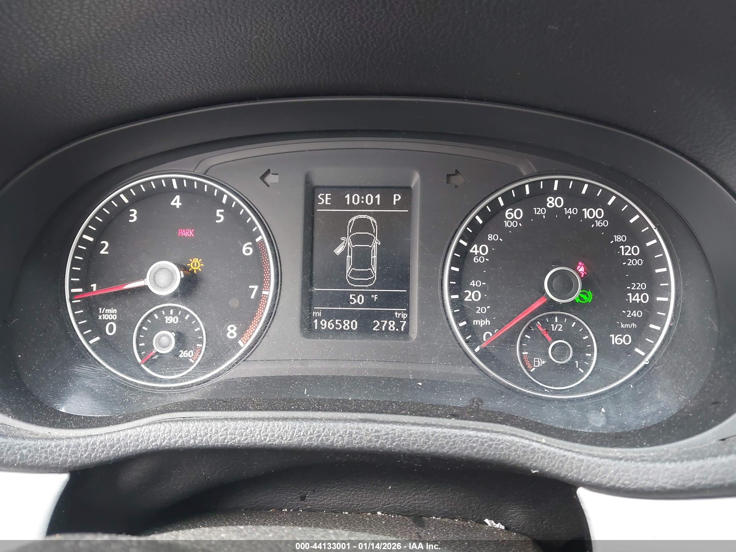 VOLKSWAGEN PASSAT image 7