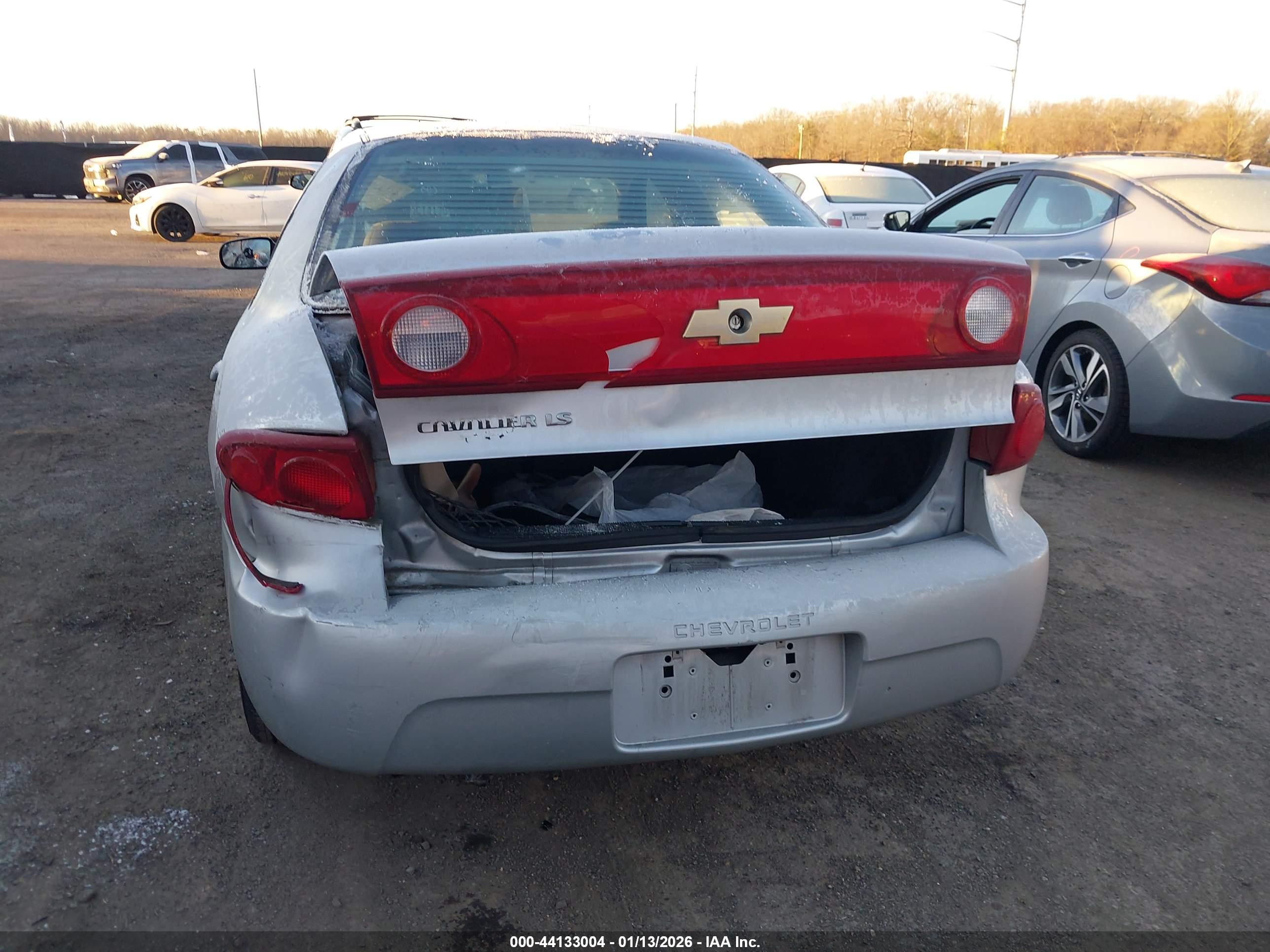 CHEVROLET CAVALIER image 6