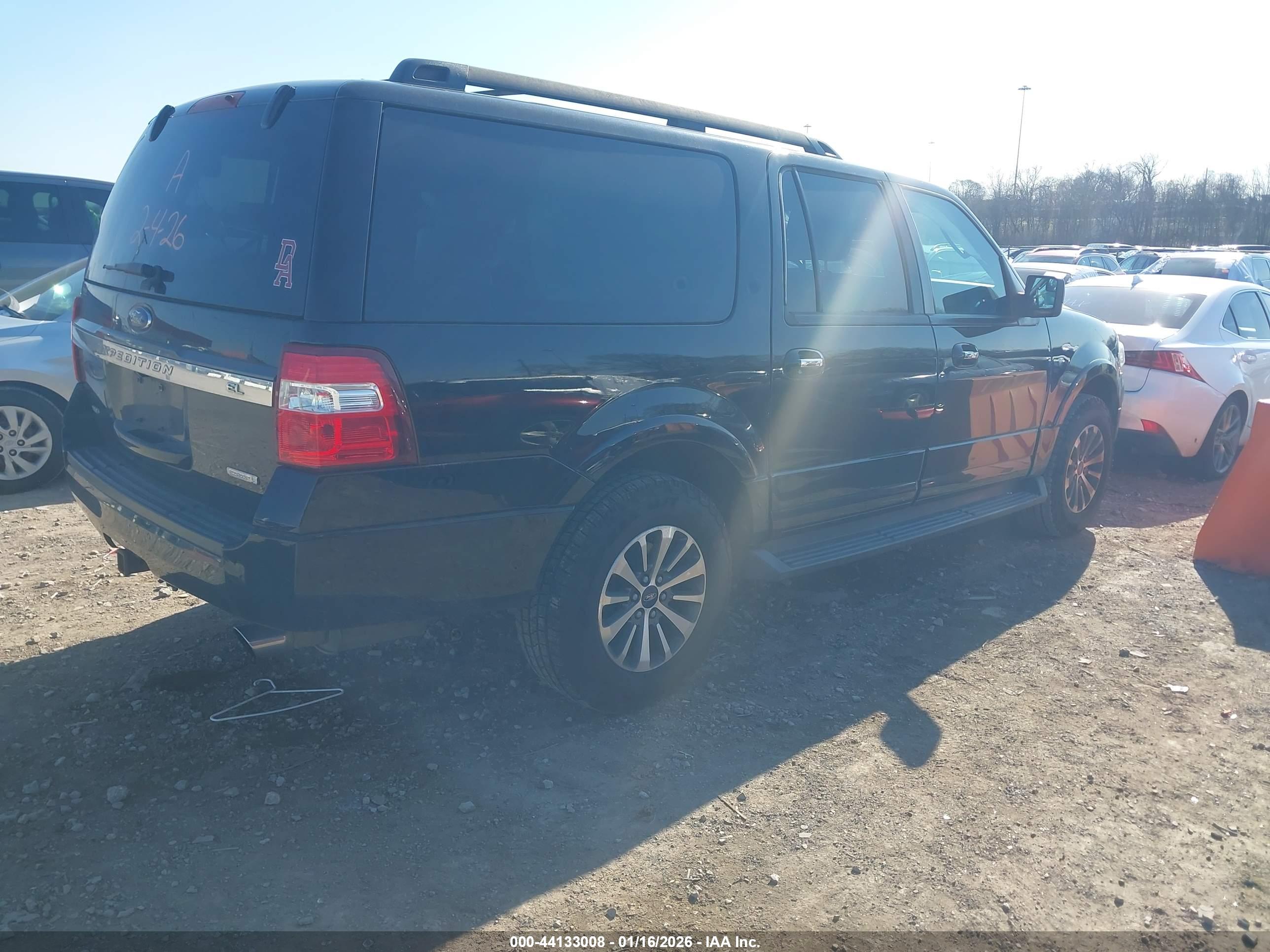 FORD EXPEDITION image 4