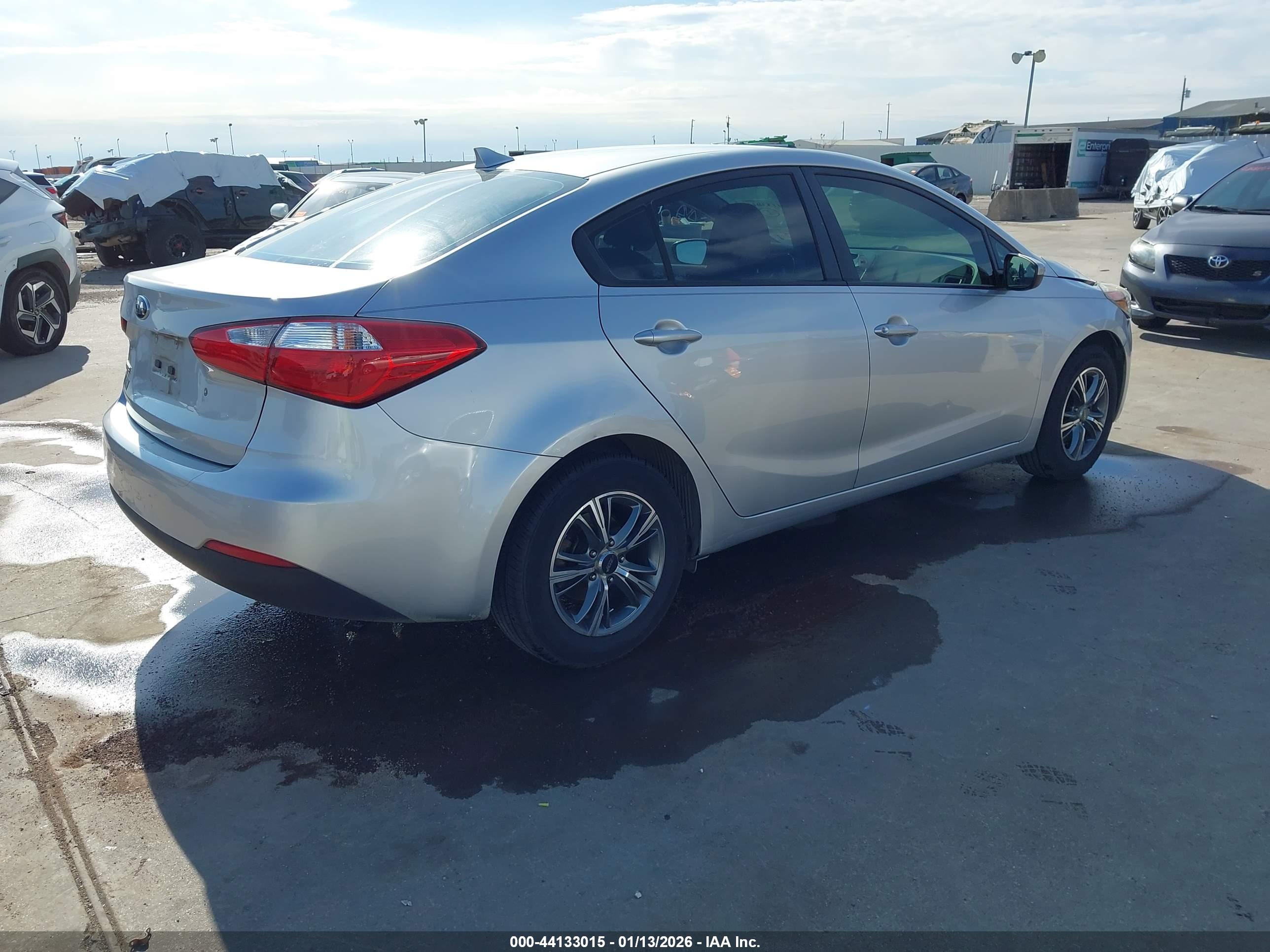 KIA FORTE image 4