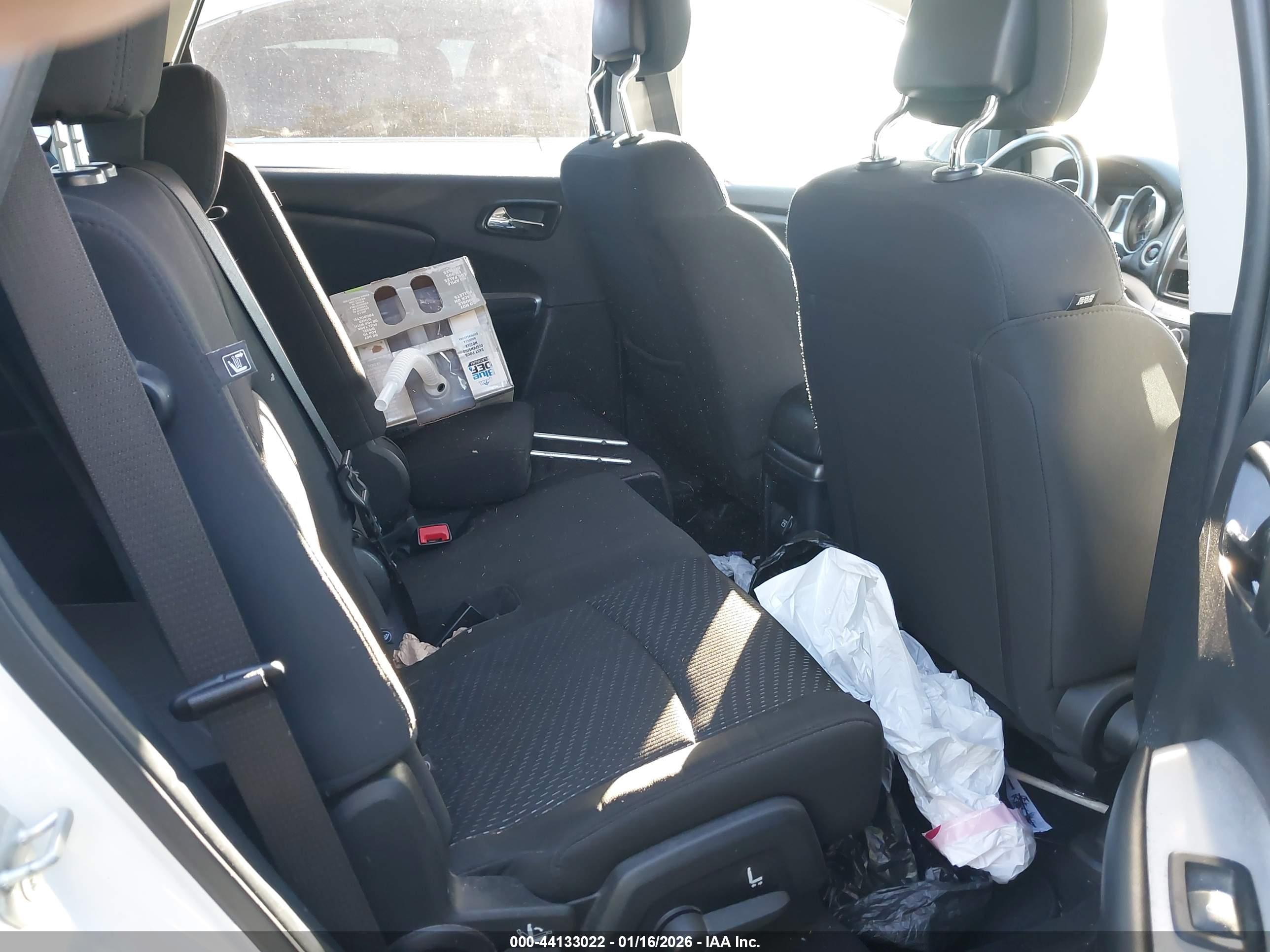 DODGE JOURNEY image 8