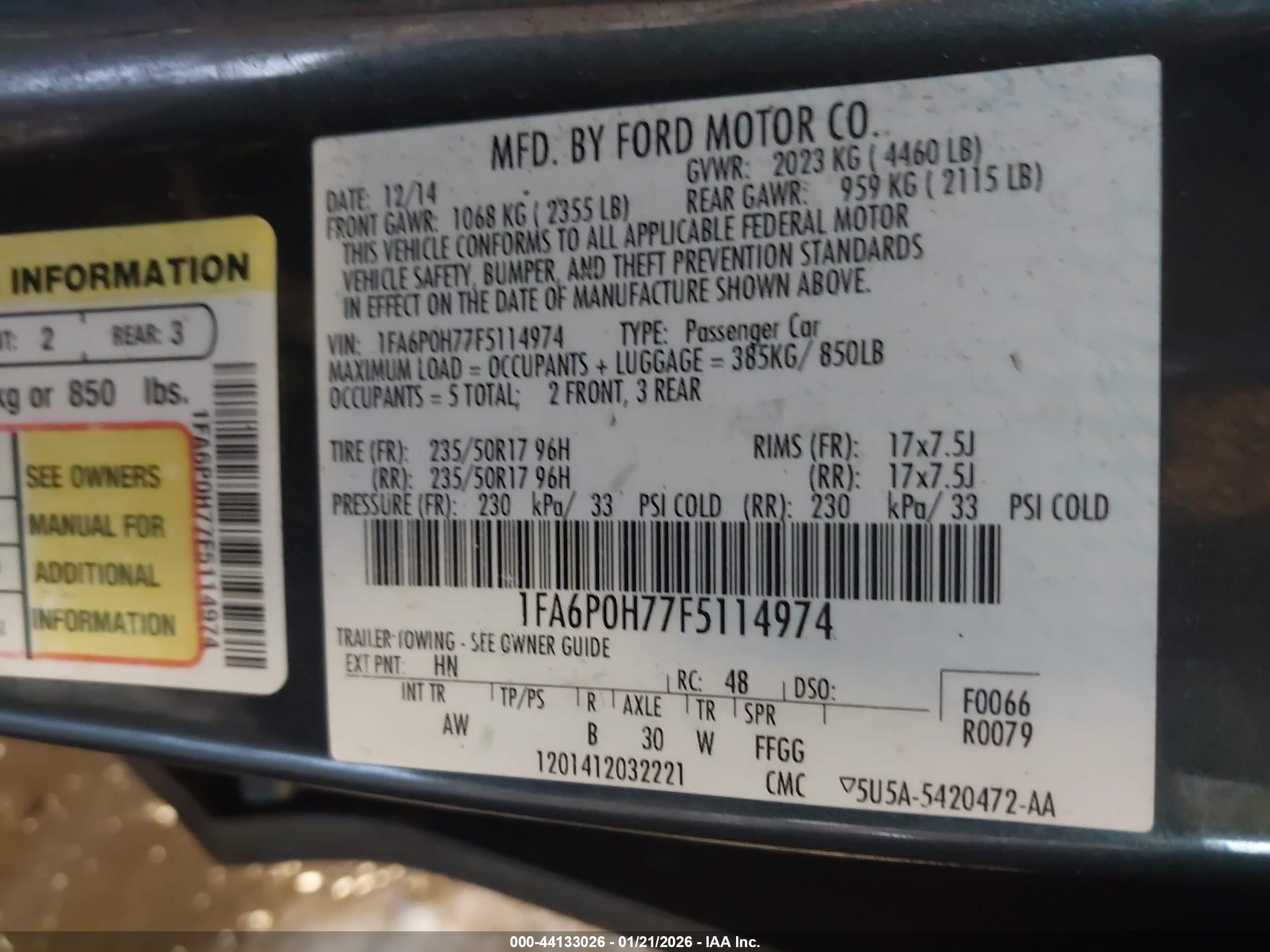 FORD FUSION image 9