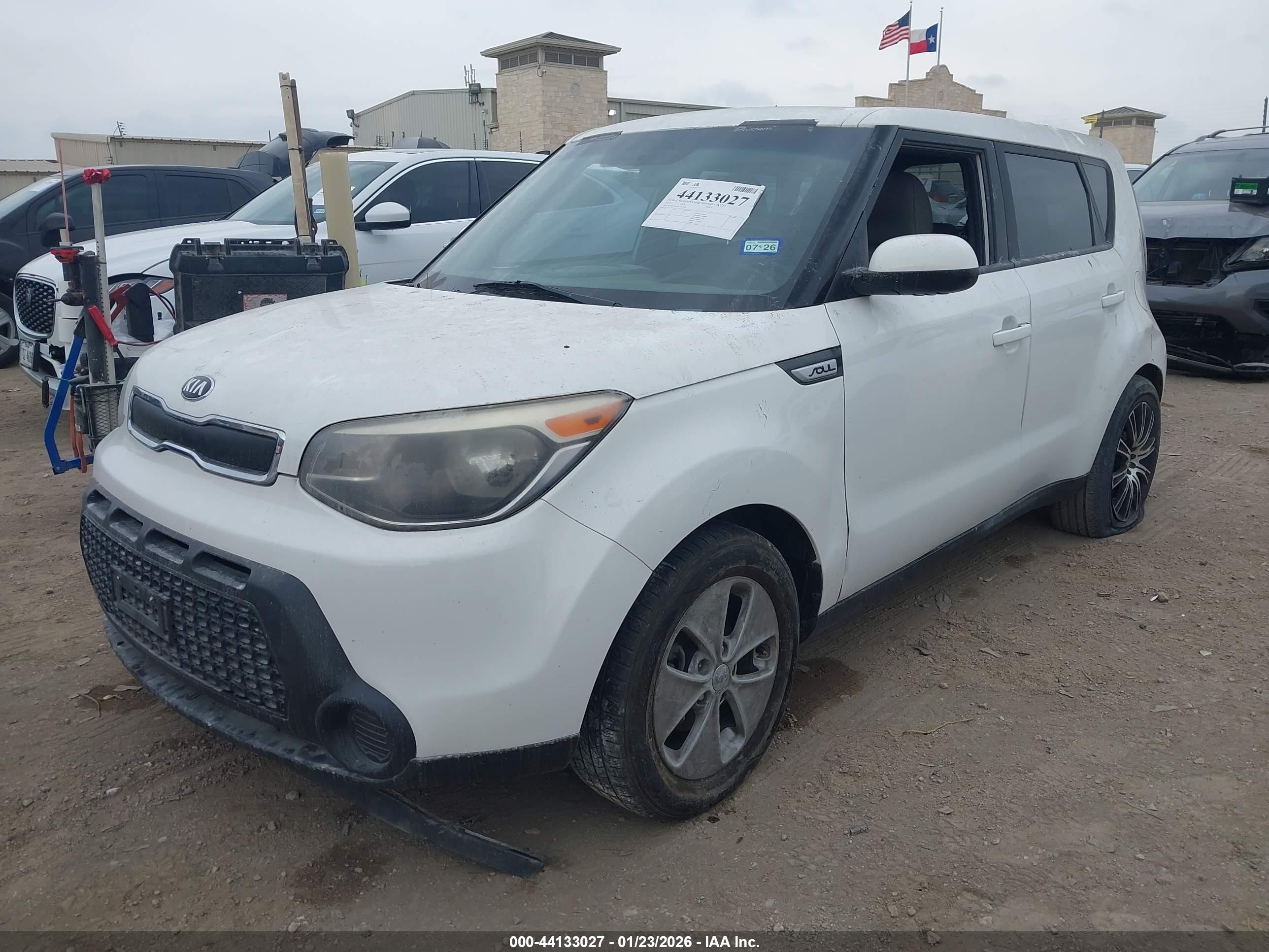 KIA SOUL image 2