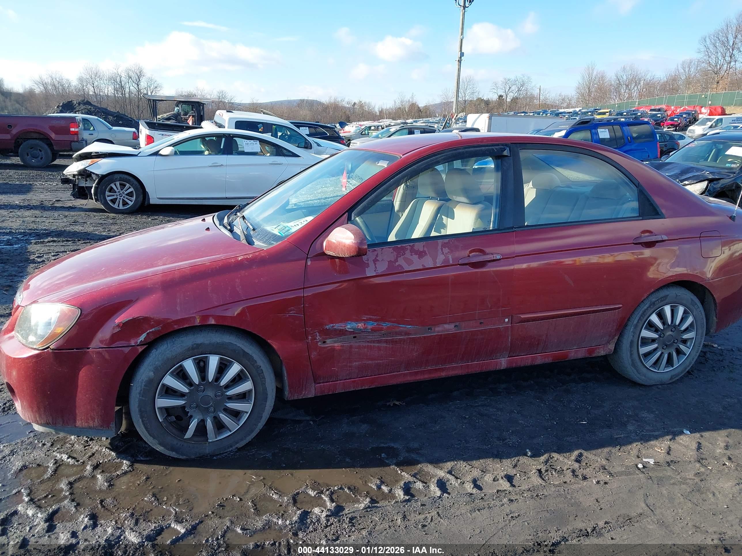KIA SPECTRA image 6