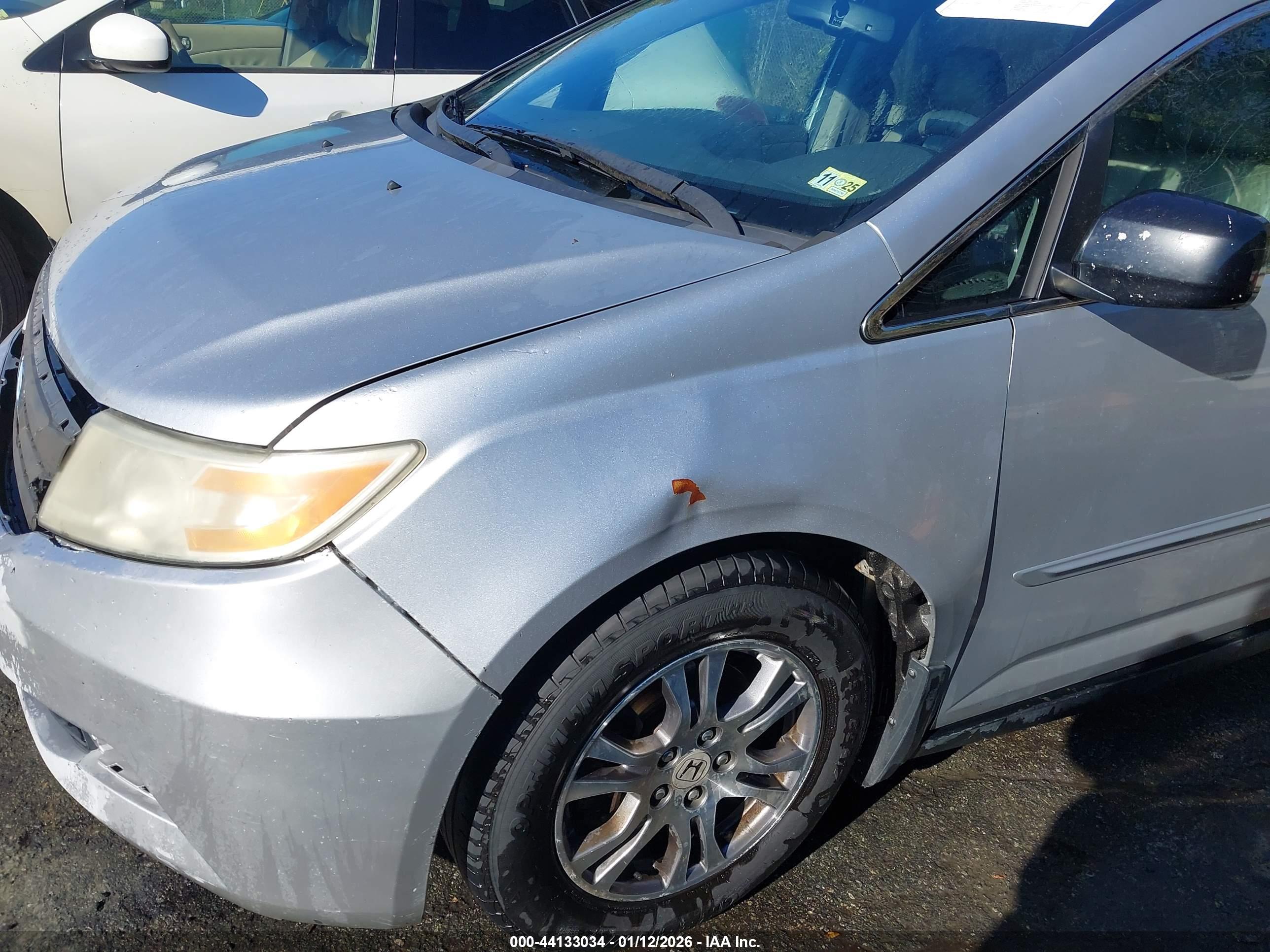 HONDA ODYSSEY image 6