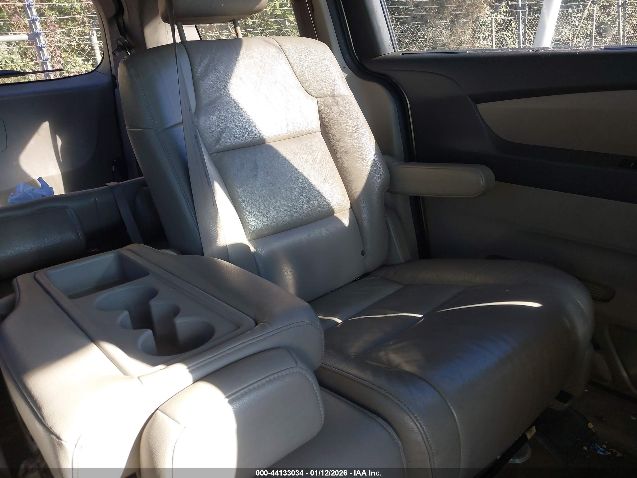 HONDA ODYSSEY image 8