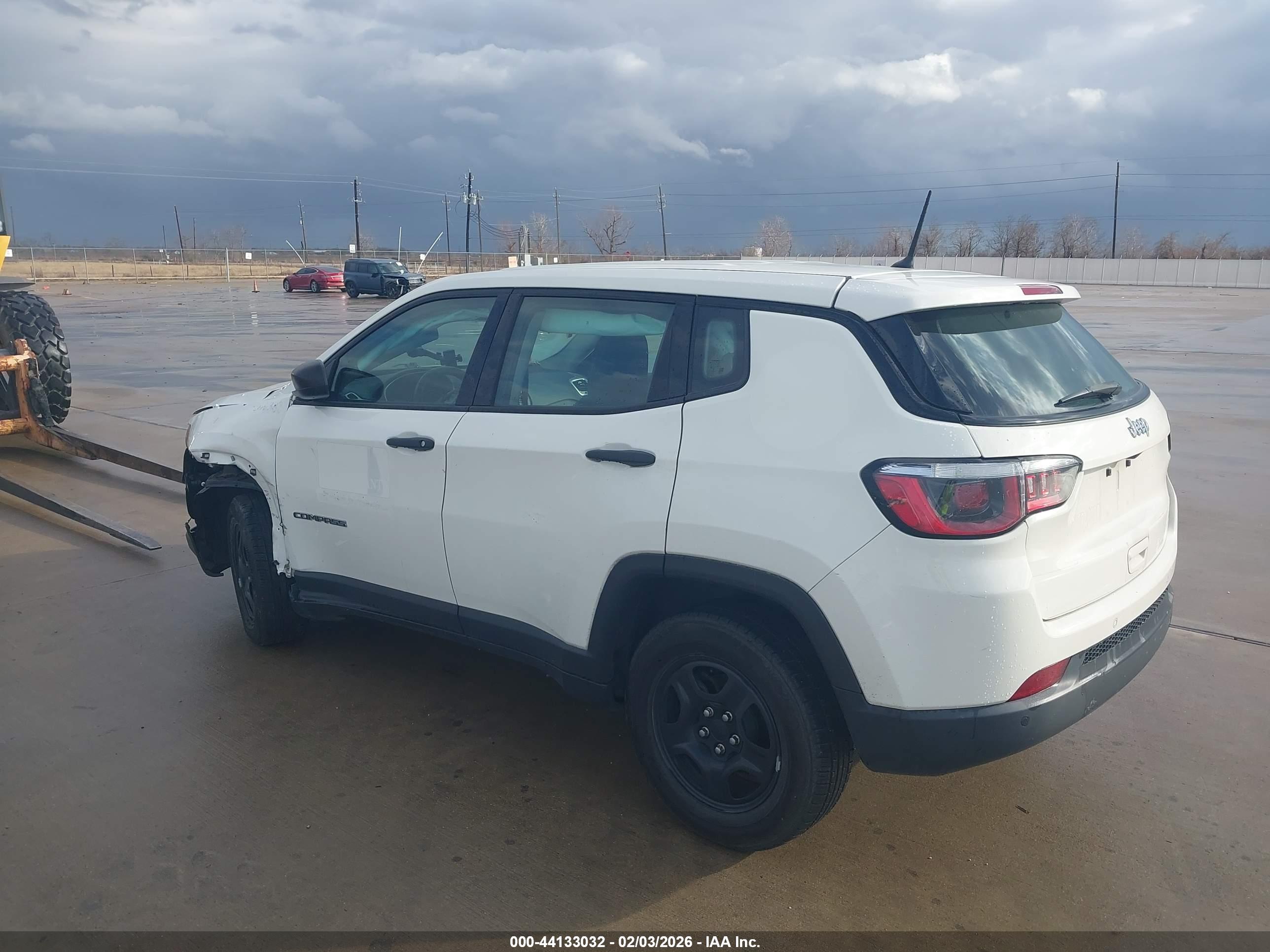 JEEP COMPASS image 3