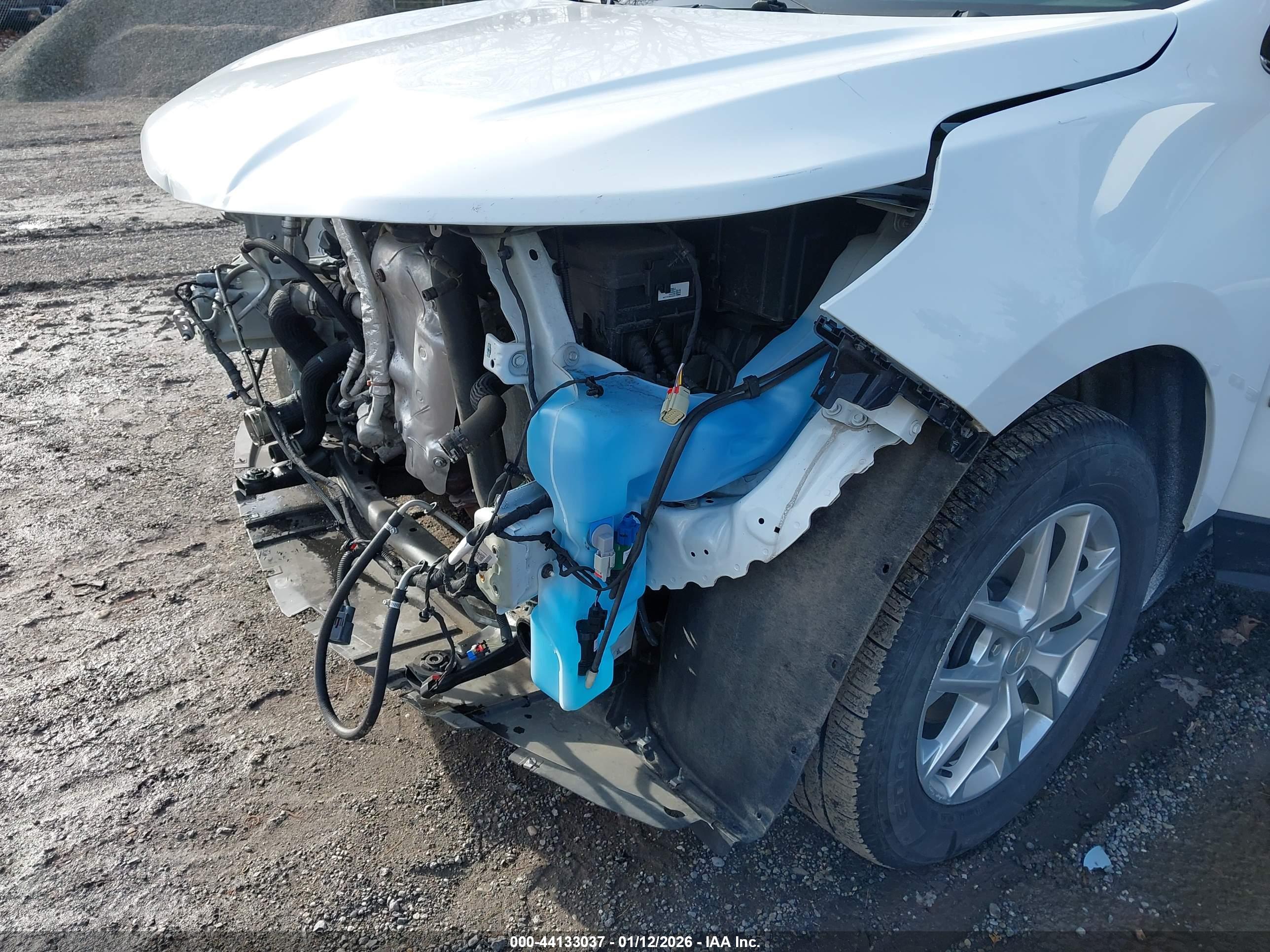 CHEVROLET EQUINOX image 6