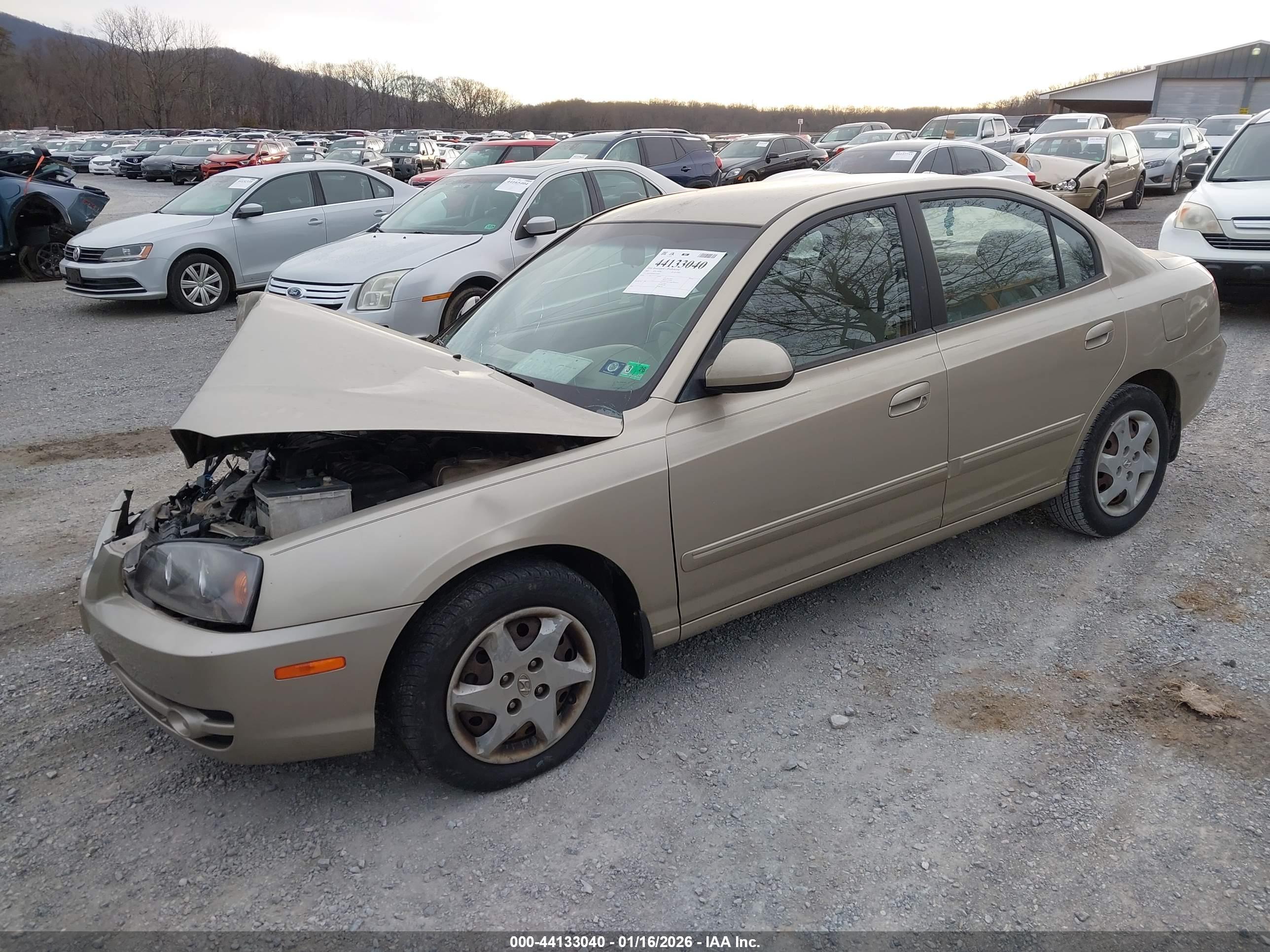HYUNDAI ELANTRA image 2