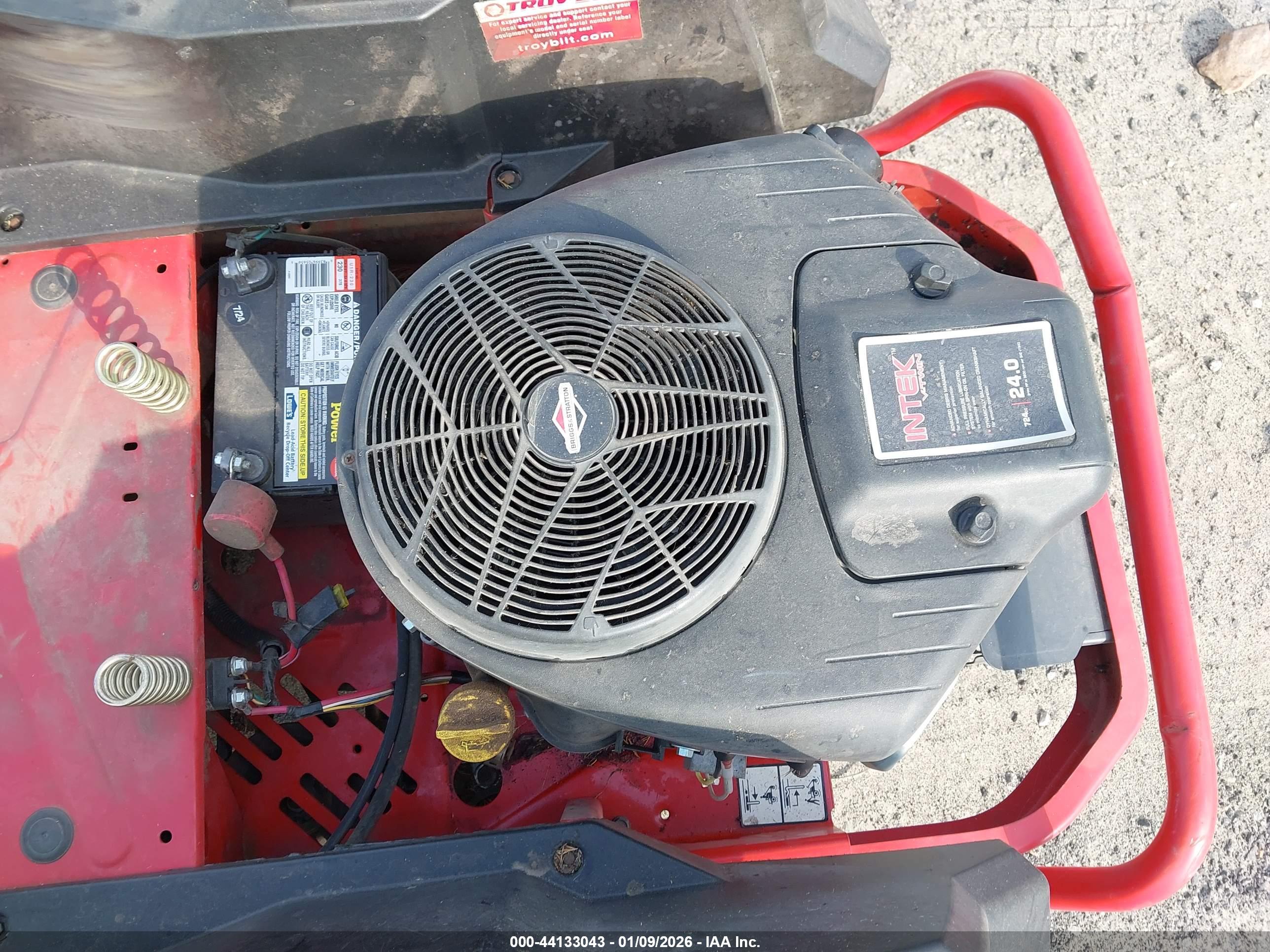 TROY BILT image 10