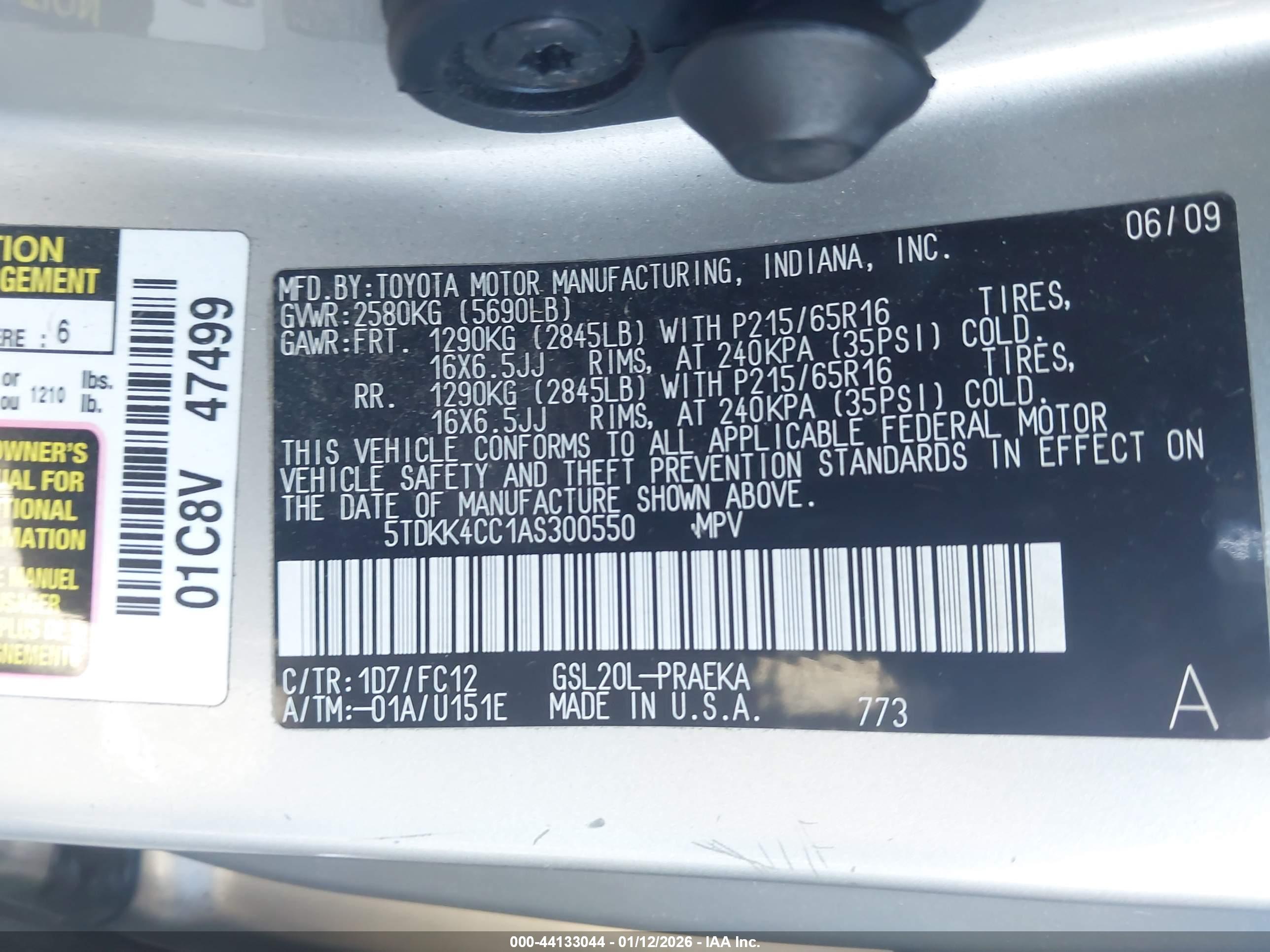 TOYOTA SIENNA image 9