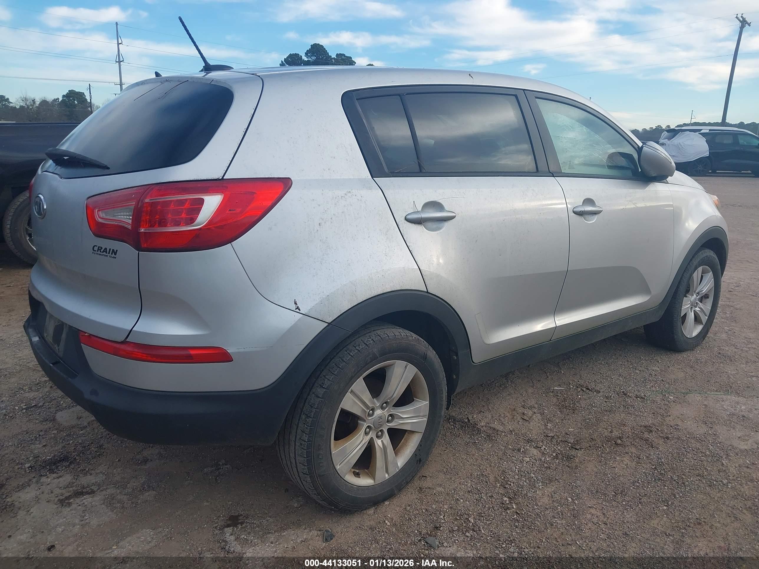 KIA SPORTAGE image 4