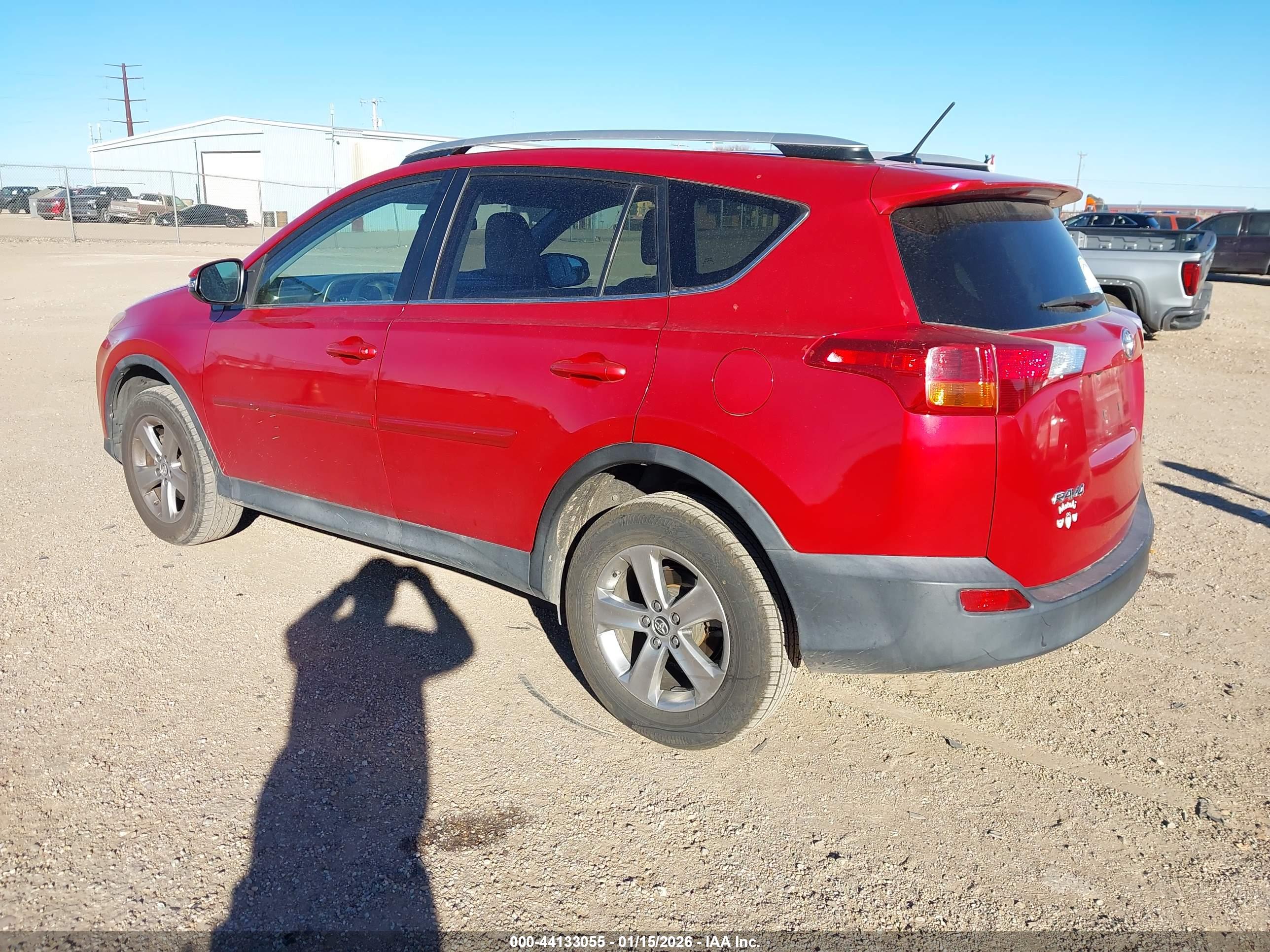 TOYOTA RAV4 image 3