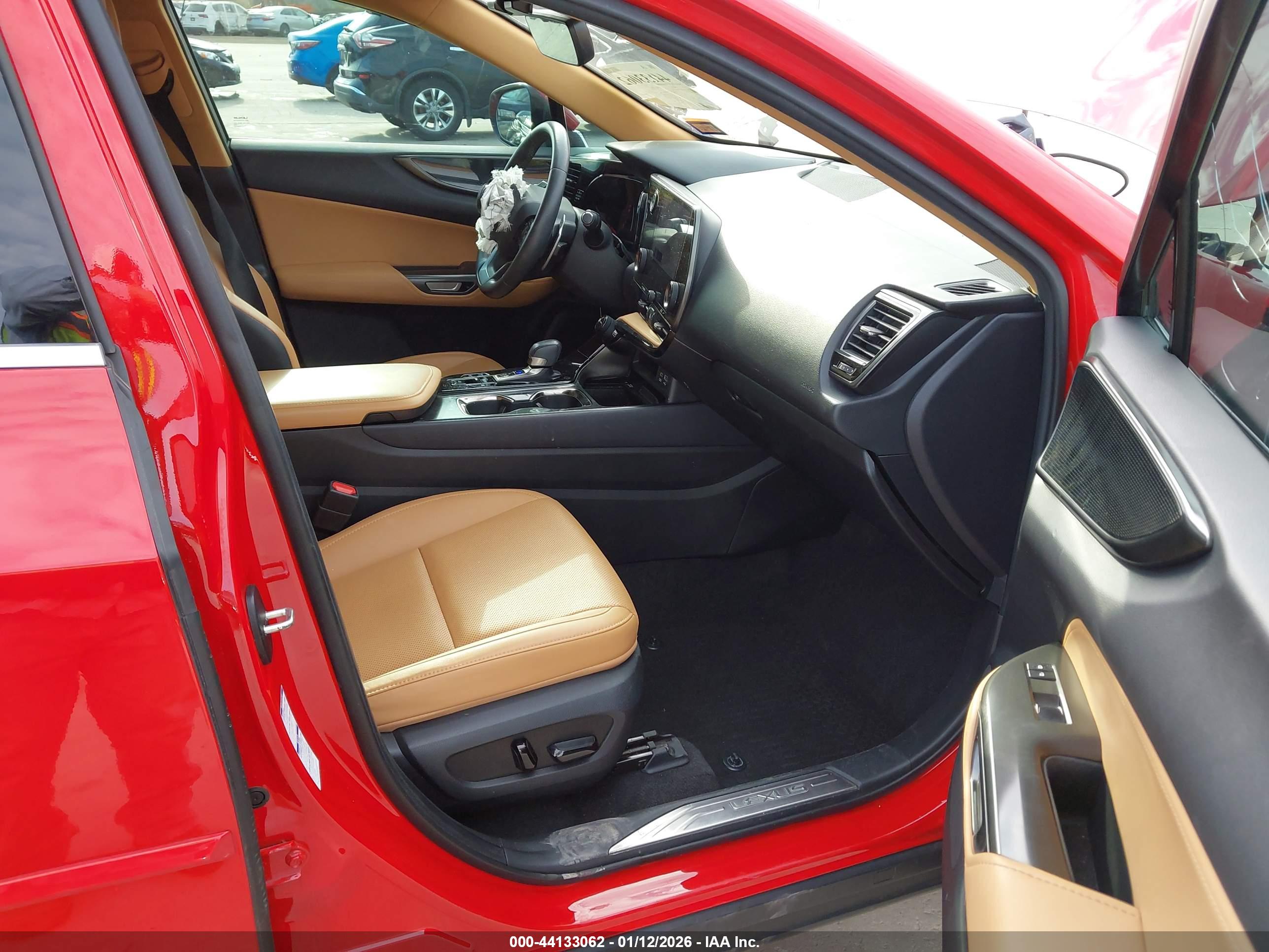 LEXUS NX image 5