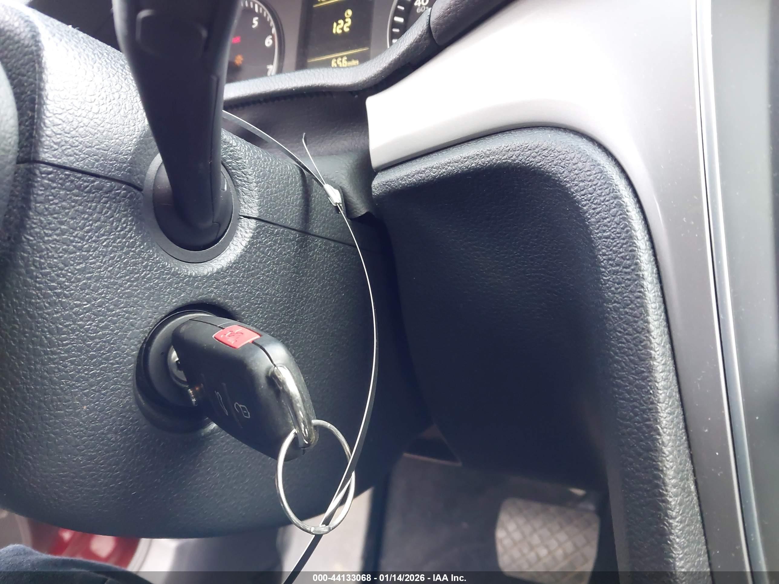 VOLKSWAGEN PASSAT image 11