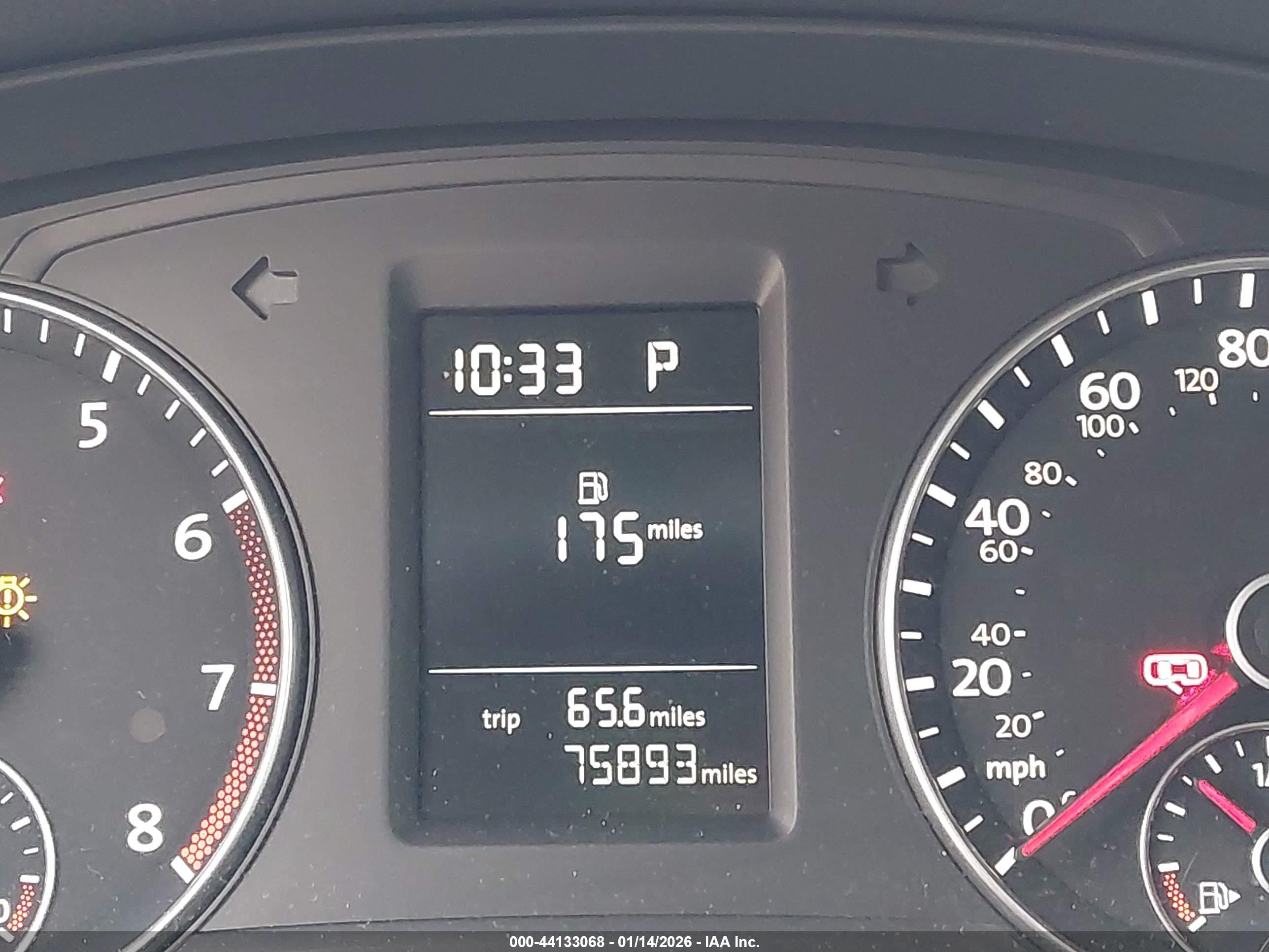 VOLKSWAGEN PASSAT image 7